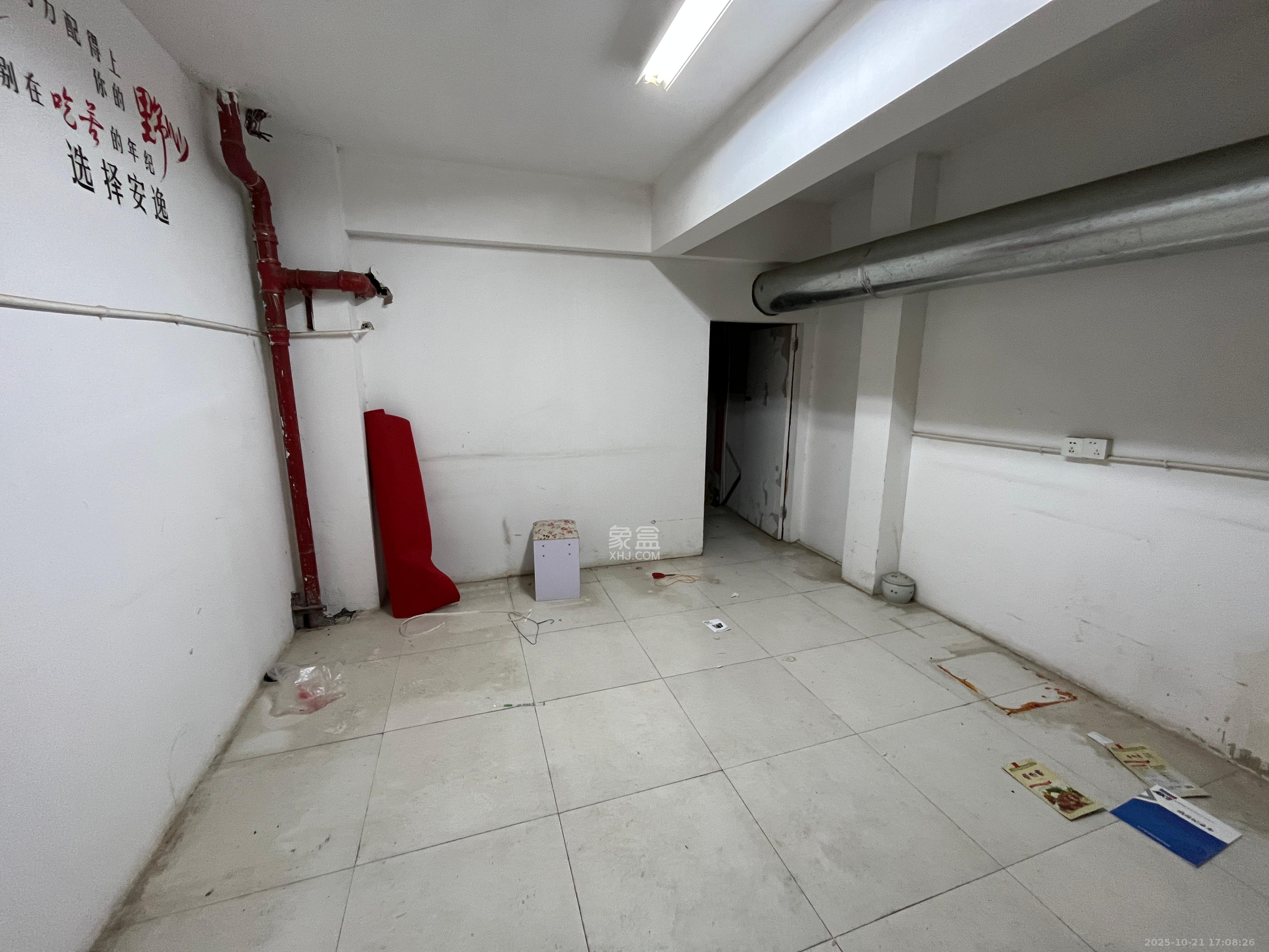 蓝山郡   87.0㎡      4500.0元/月室内图