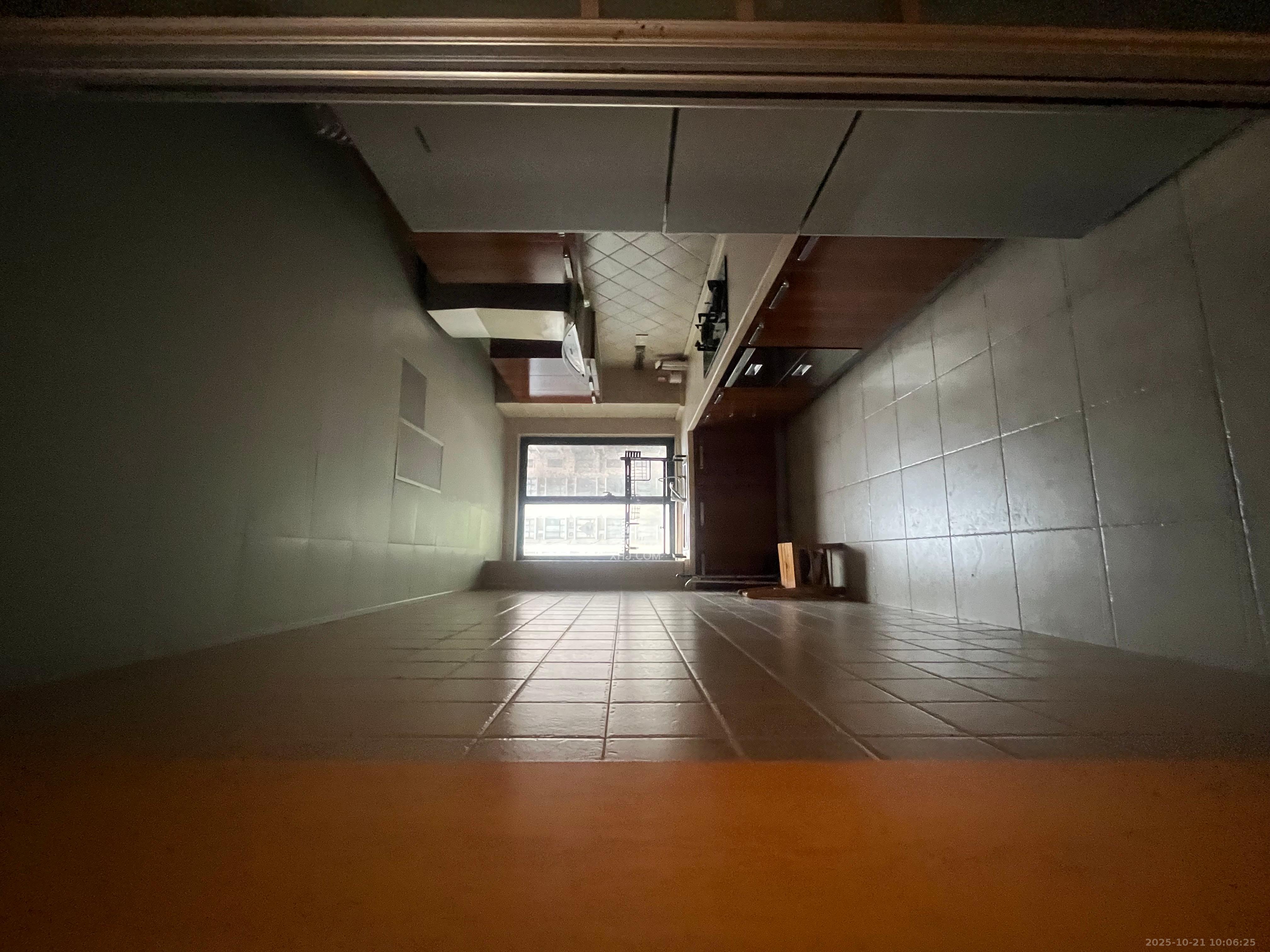 保利花园  3室2厅2卫    2200.0元/月 保利花园  3室2厅2卫    2200.0元/月室内图