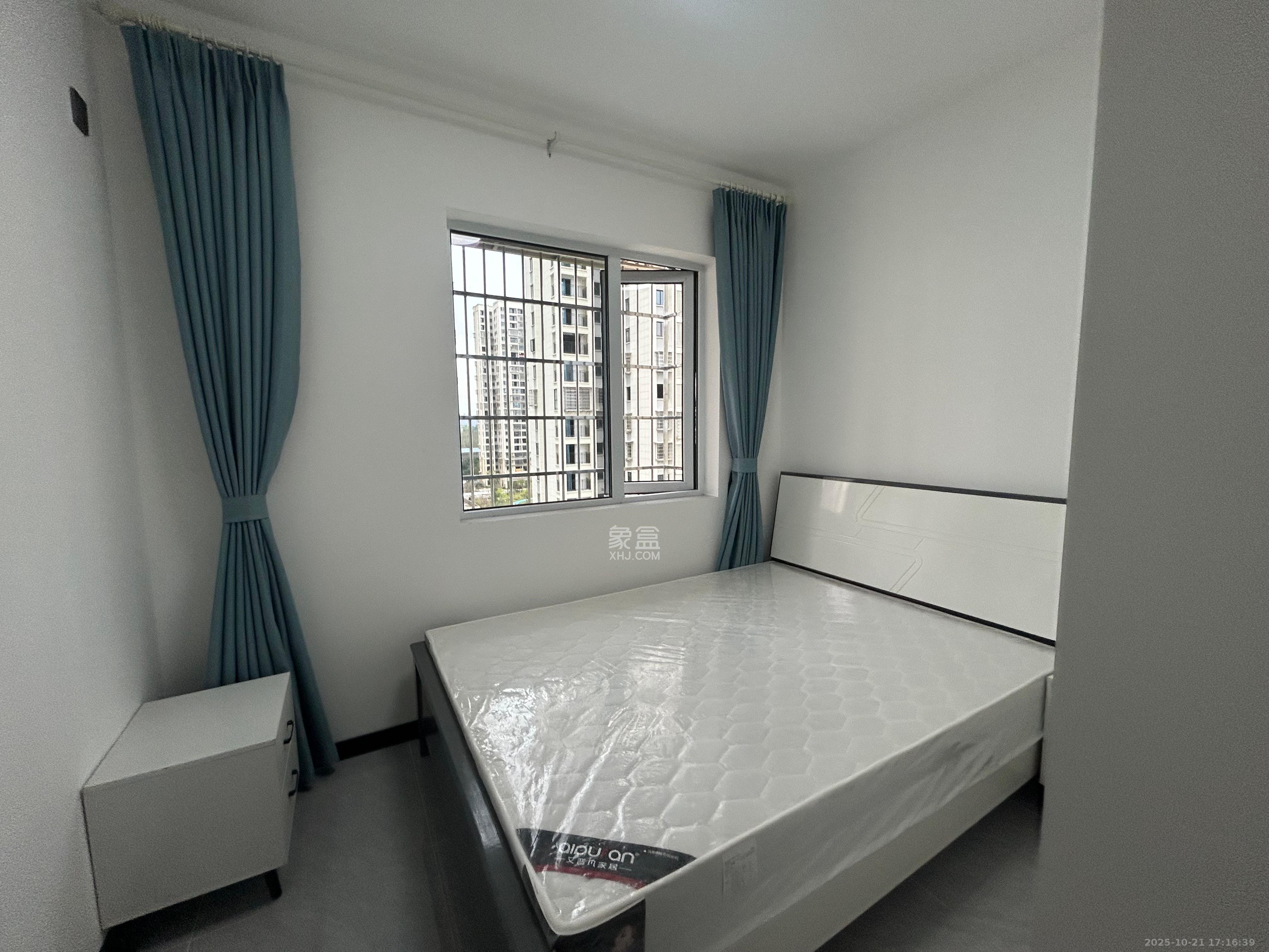 和景家园二期  3室1厅1卫    2200.0元/月 和景家园二期  3室1厅1卫    2200.0元/月室内图