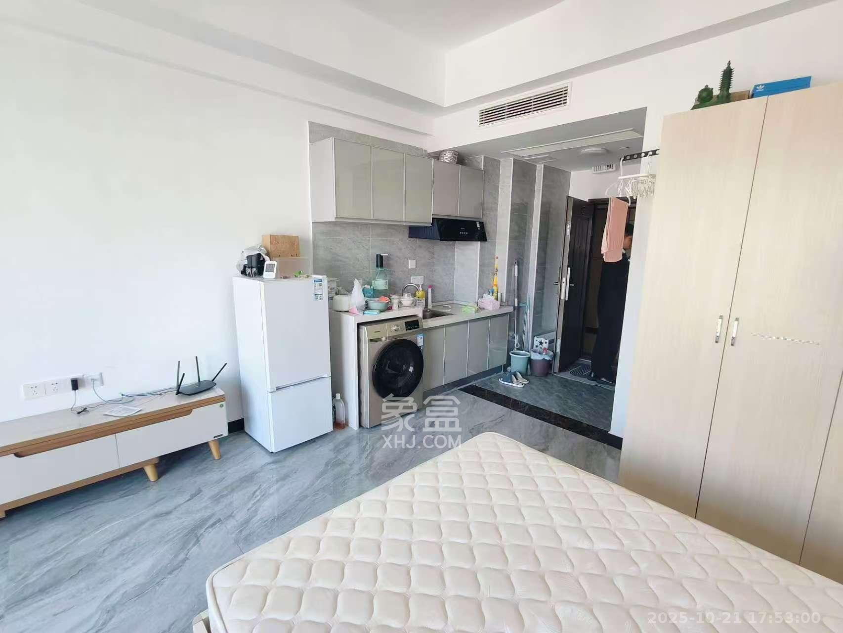 天心白沙里  1室1厅1卫    1800.0元/月室内图