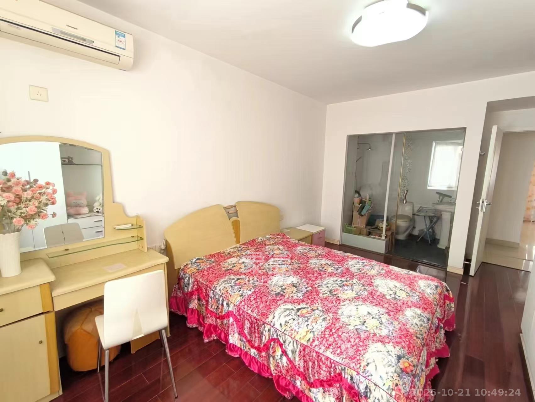 金泰小区  1室1厅1卫    2200.0元/月 金泰小区  1室1厅1卫    2200.0元/月室内图