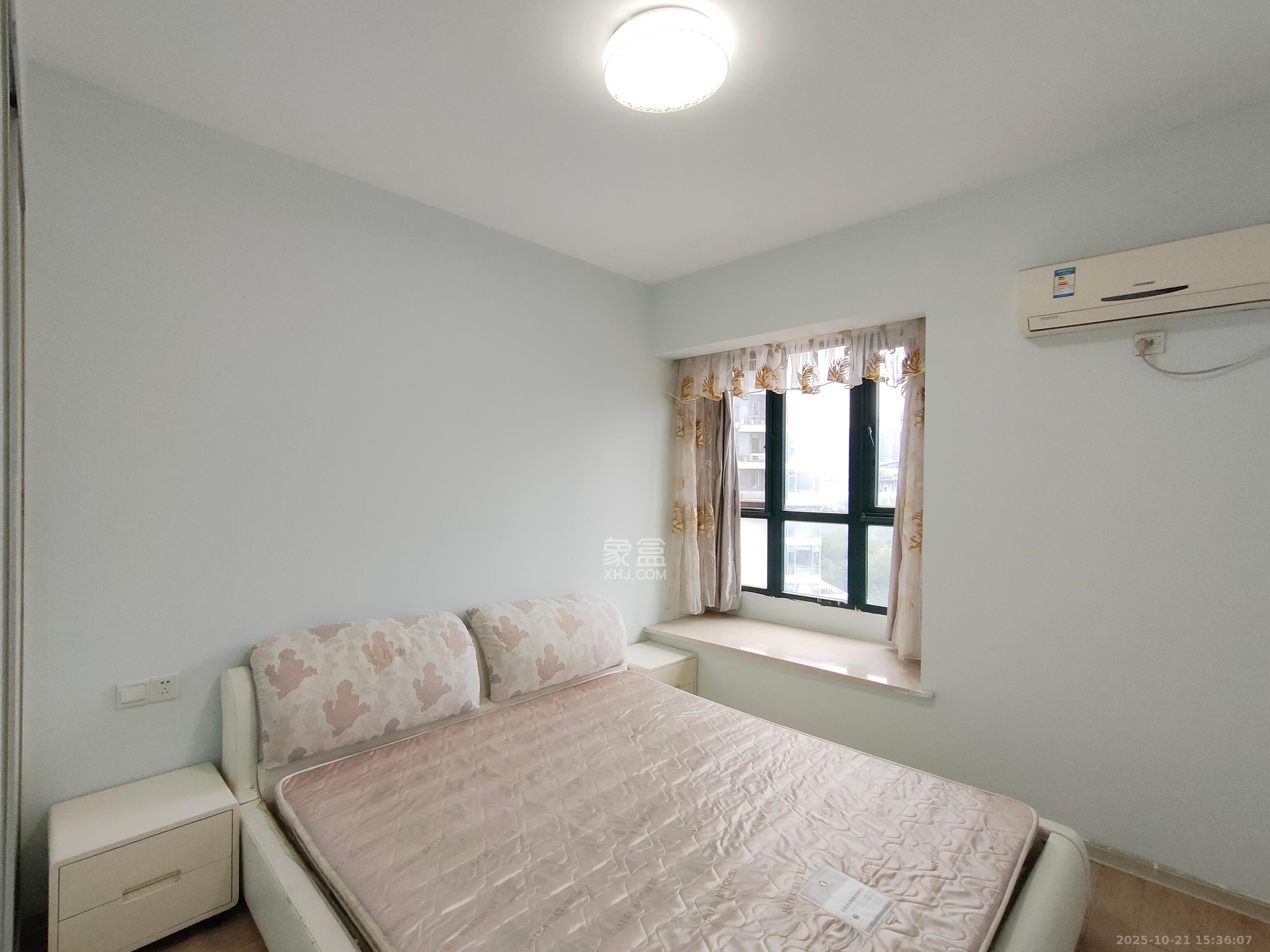 凯乐湘园  2室2厅1卫    2400.0元/月室内图