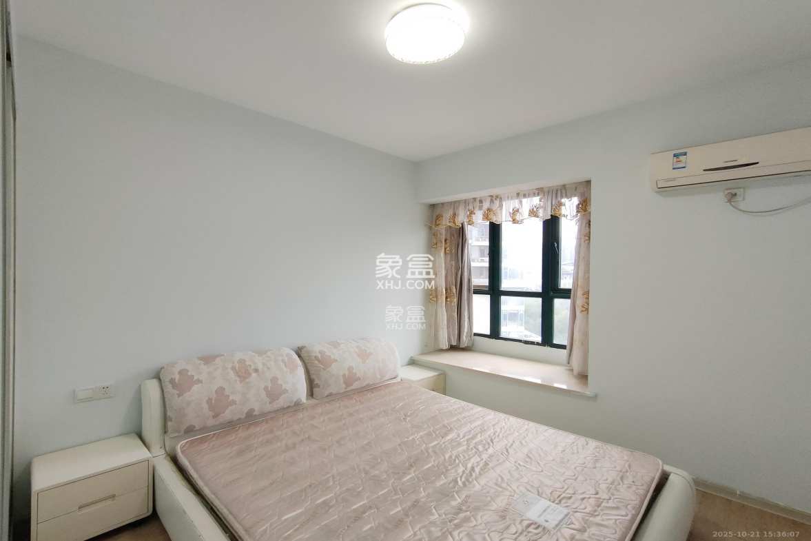 凯乐湘园  2室2厅1卫    2400.0元/月 凯乐湘园  2室2厅1卫    2400.0元/月室内图