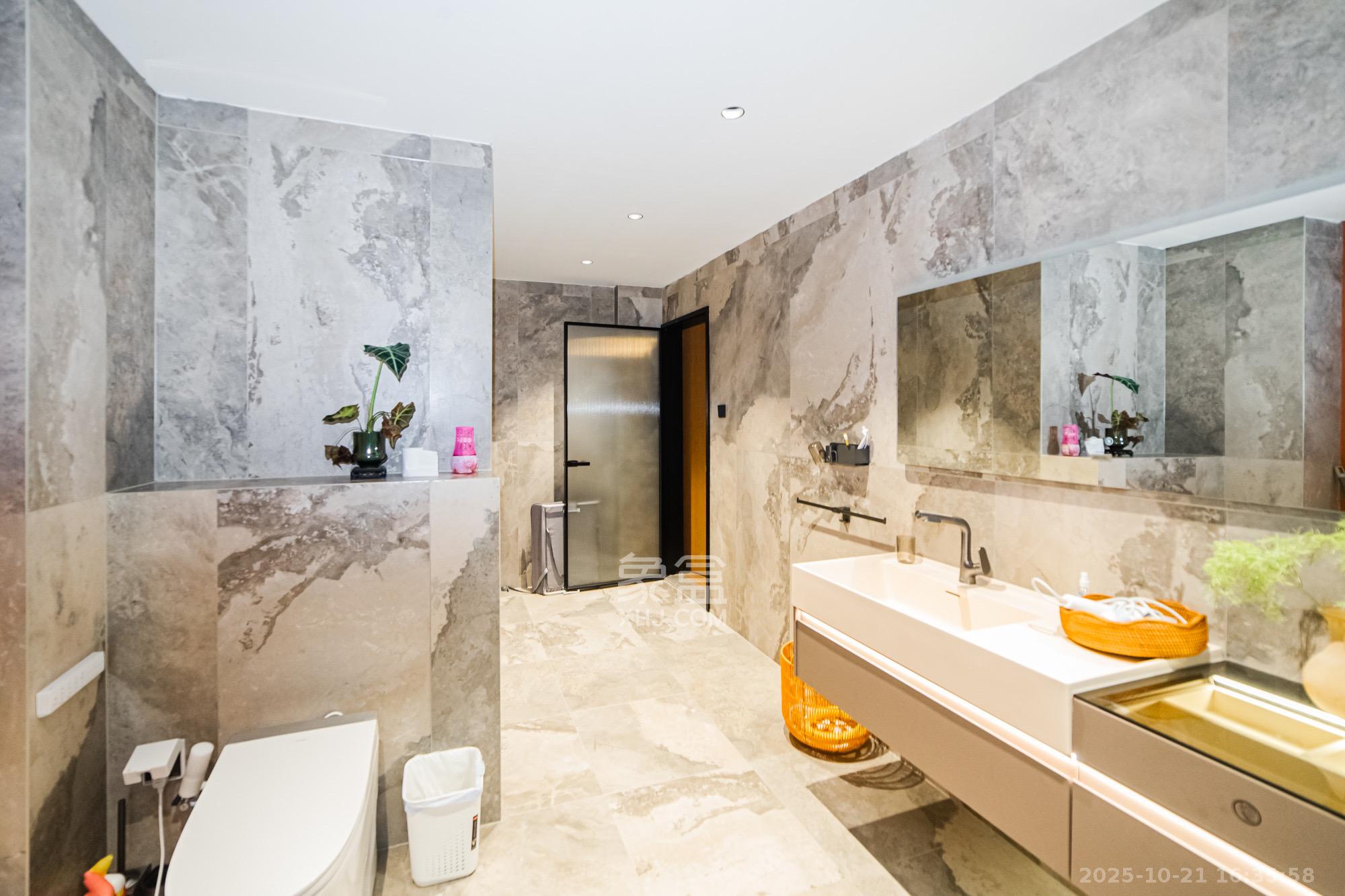 珠江郦城璞墅 1室0厅0卫 13500.0元/月 珠江郦城璞墅 1室0厅0卫 13500.0元/月室内图