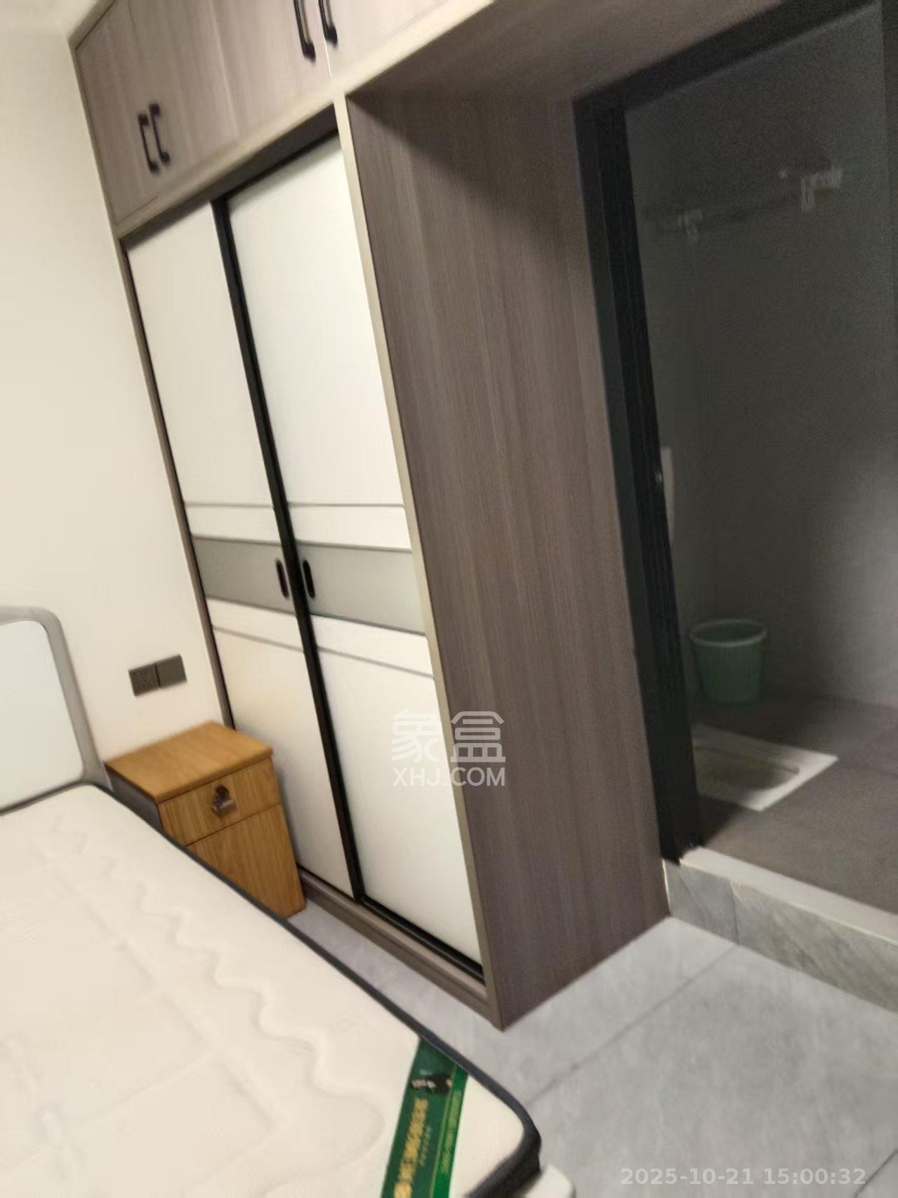 金南家园三期 3室2厅2卫 2500.0元/月 金南家园三期 3室2厅2卫 2500.0元/月室内图