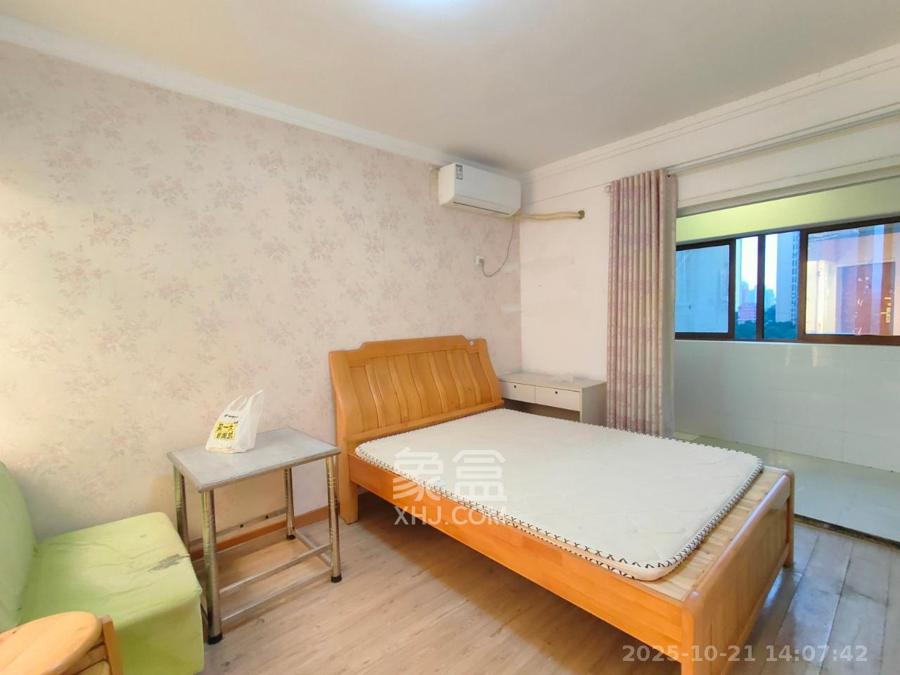 兰卡威国际  1室1厅1卫    1300.0元/月室内图