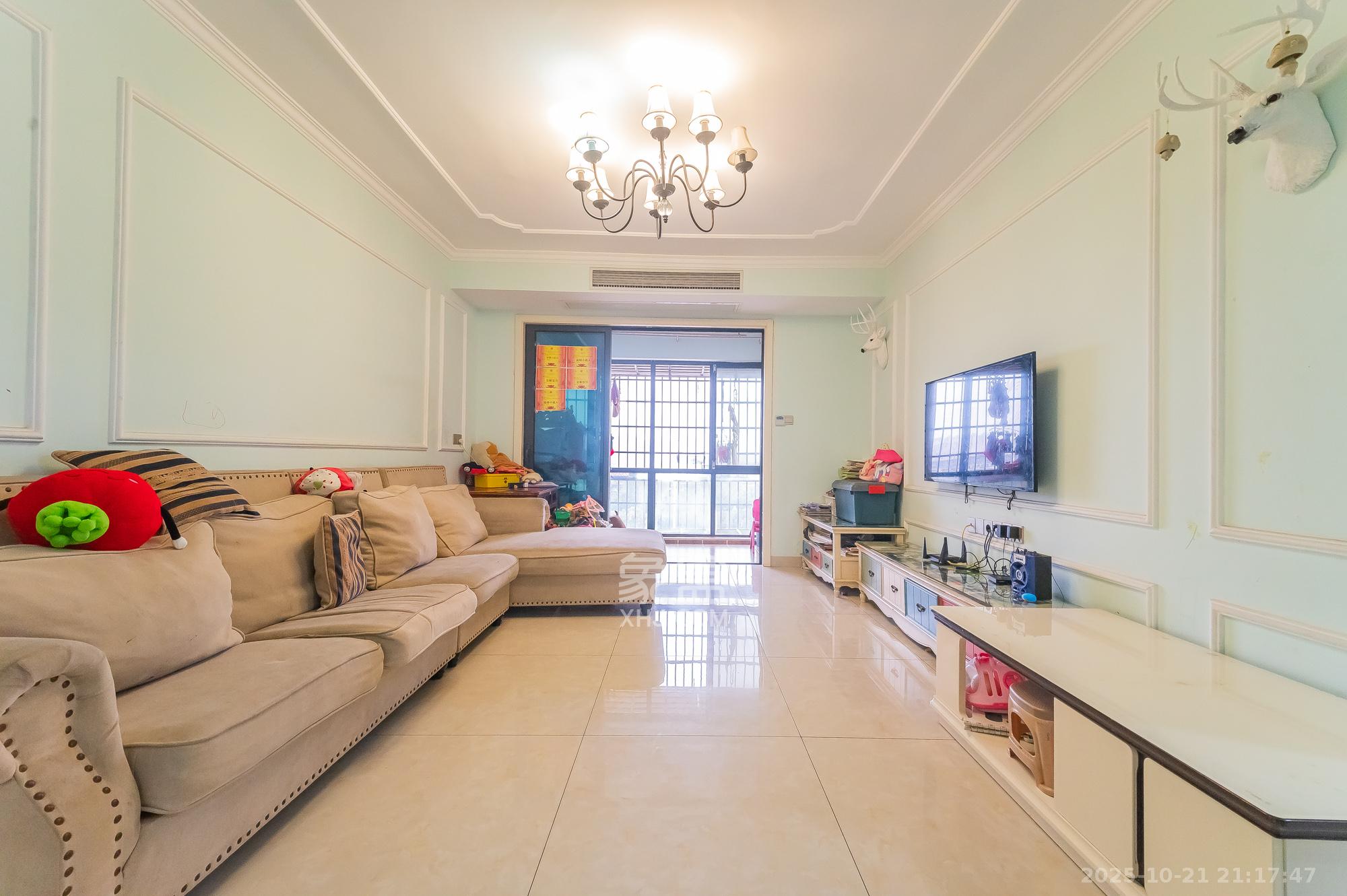 海伦春天  4室2厅2卫    98.0万