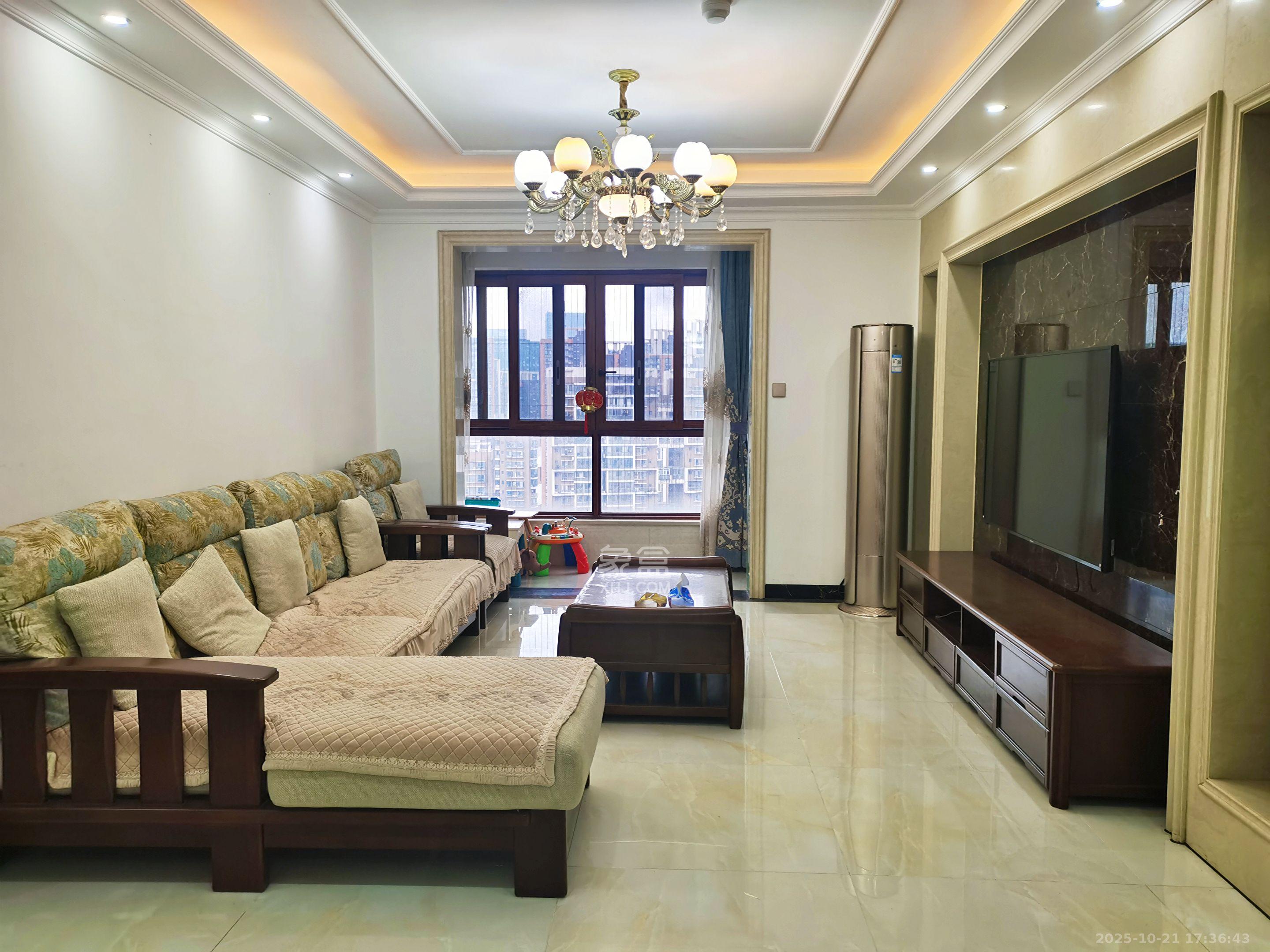 北辰三角洲B2E2区  3室2厅2卫    4300.0元/月 北辰三角洲B2E2区  3室2厅2卫    4300.0元/月室内图