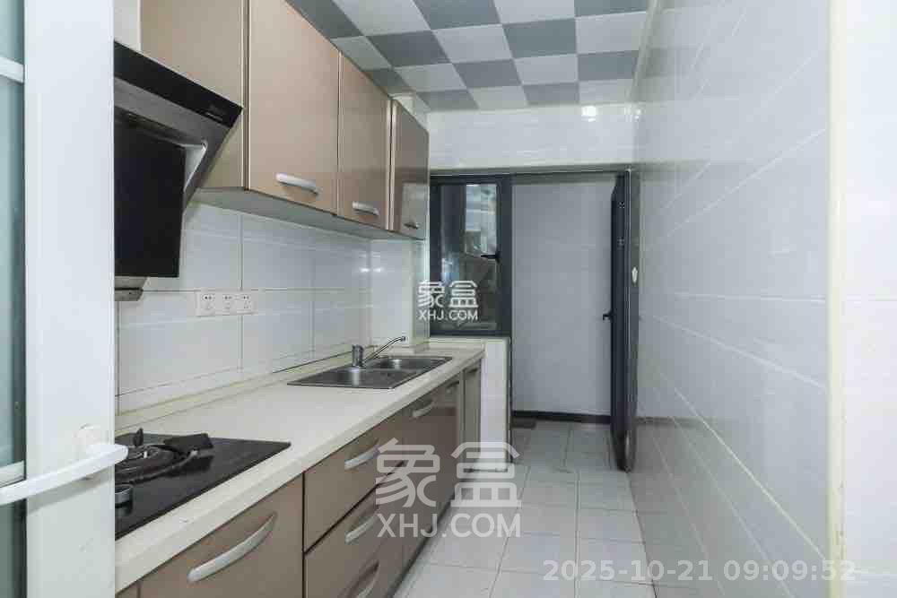 保利麓谷林语C区  2室2厅1卫    2100.0元/月室内图