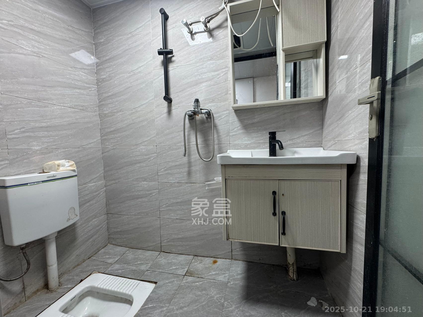 壹廷中央府院(福地花园) 1室0厅0卫 1750.0元/月 壹廷中央府院(福地花园) 1室0厅0卫 1750.0元/月室内图