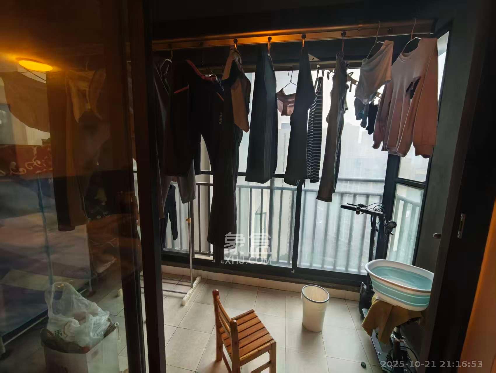 万科城市花园  3室2厅2卫    2800.0元/月 万科城市花园  3室2厅2卫    2800.0元/月室内图