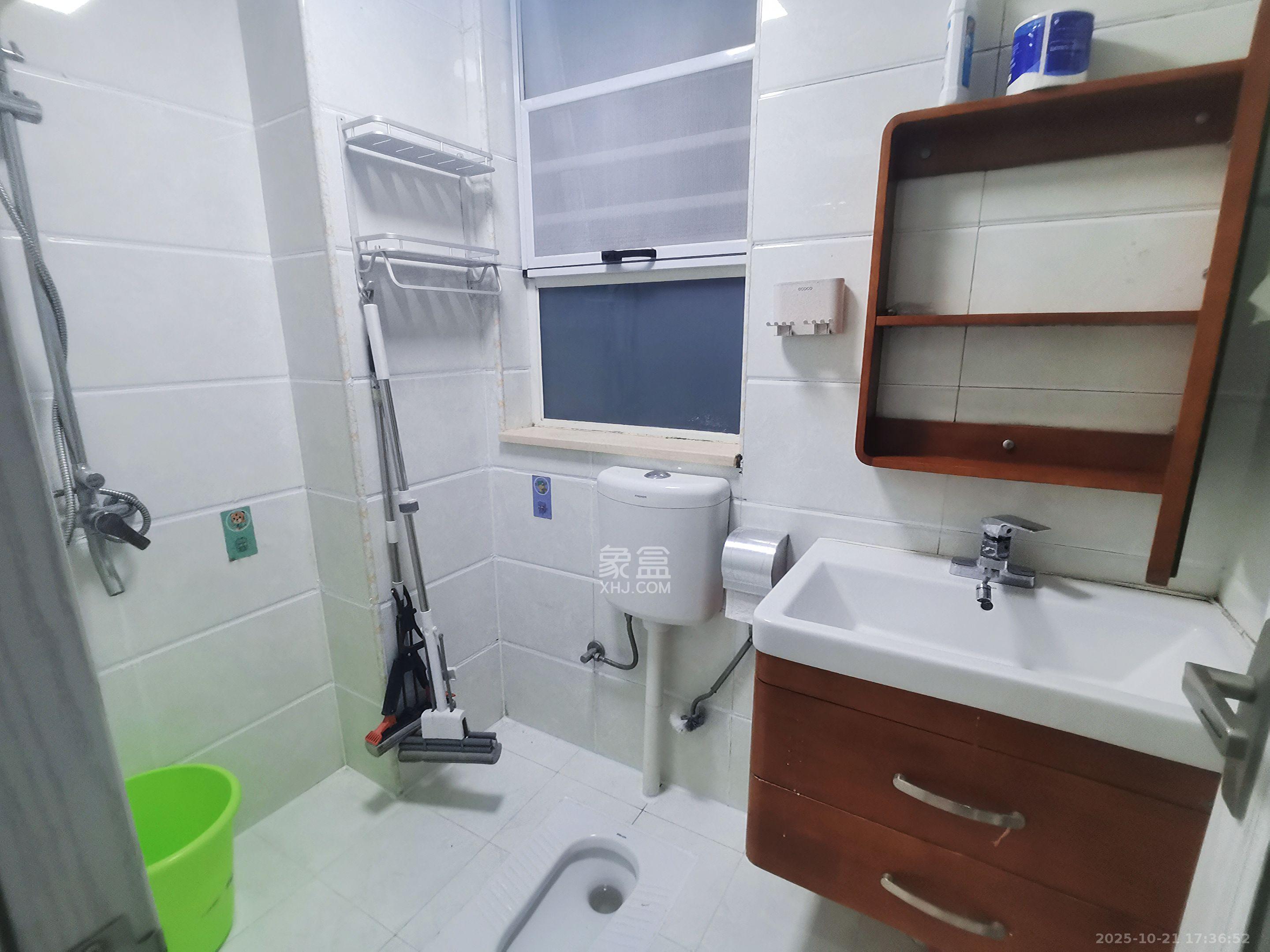 北辰三角洲B2E2区  3室2厅2卫    4300.0元/月 北辰三角洲B2E2区  3室2厅2卫    4300.0元/月室内图