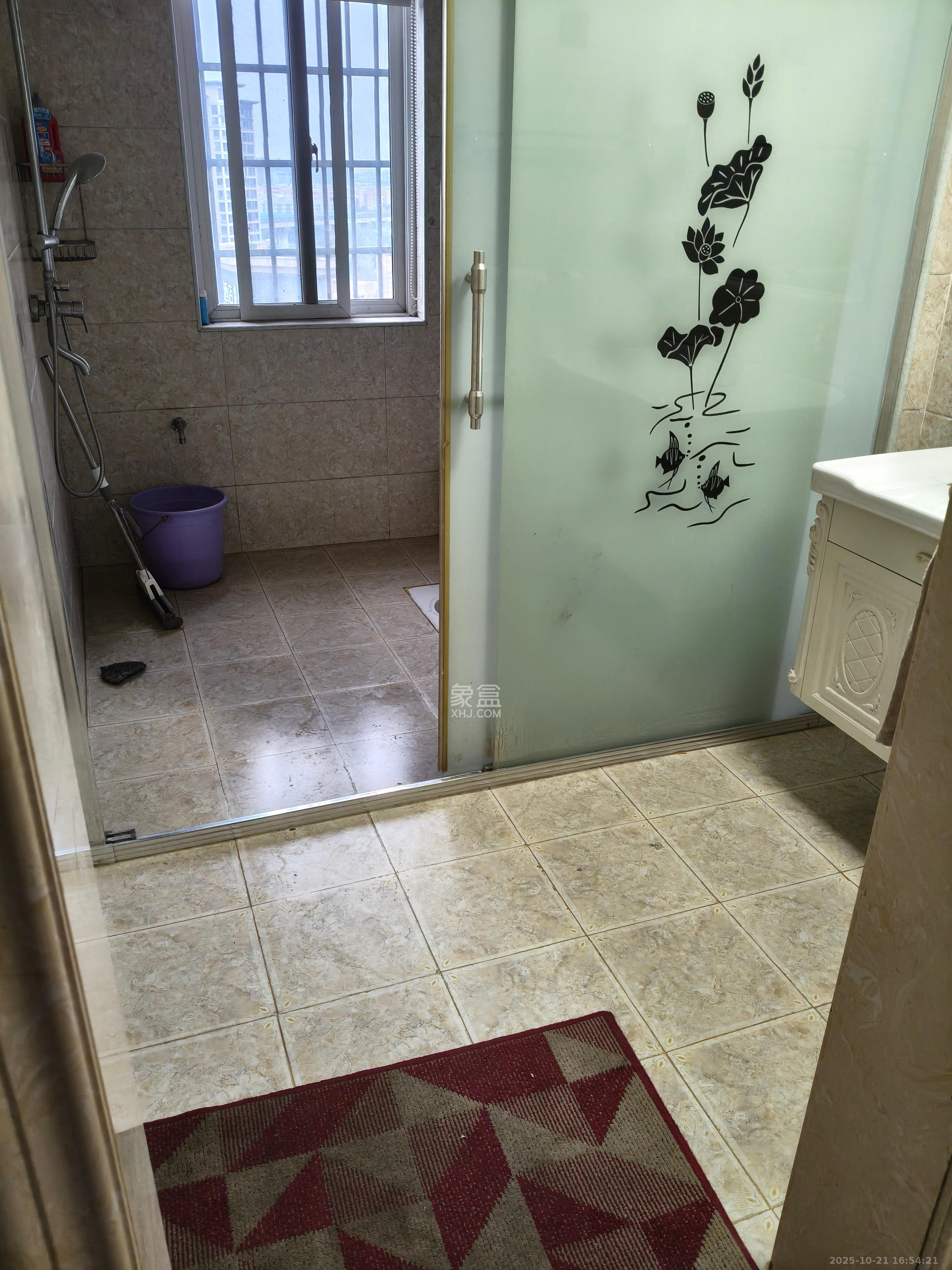 豪庭（江城豪庭）  3室2厅2卫    2300.0元/月室内图