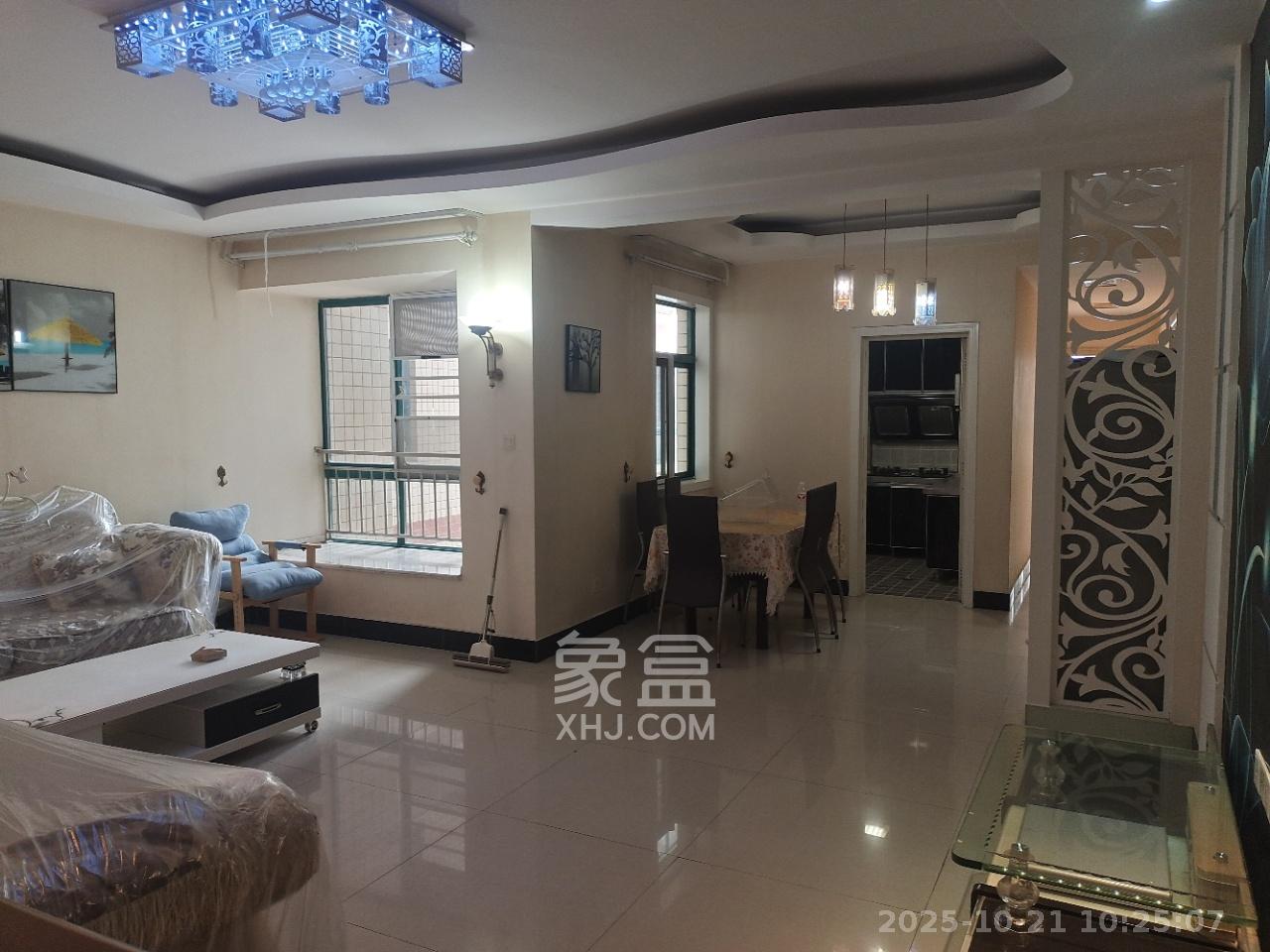 明城公寓 3室2厅2卫 2500.0元/月 明城公寓 3室2厅2卫 2500.0元/月室内图