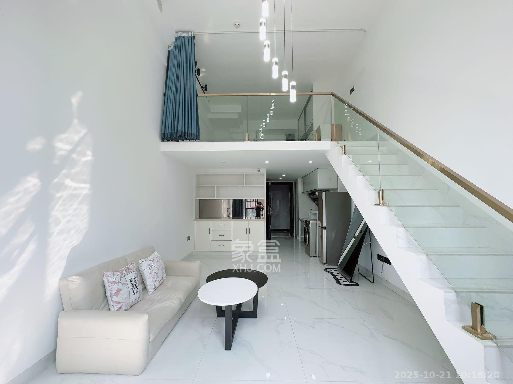 润和国际广场  1室1厅1卫    2200.0元/月 润和国际广场  1室1厅1卫    2200.0元/月室内图