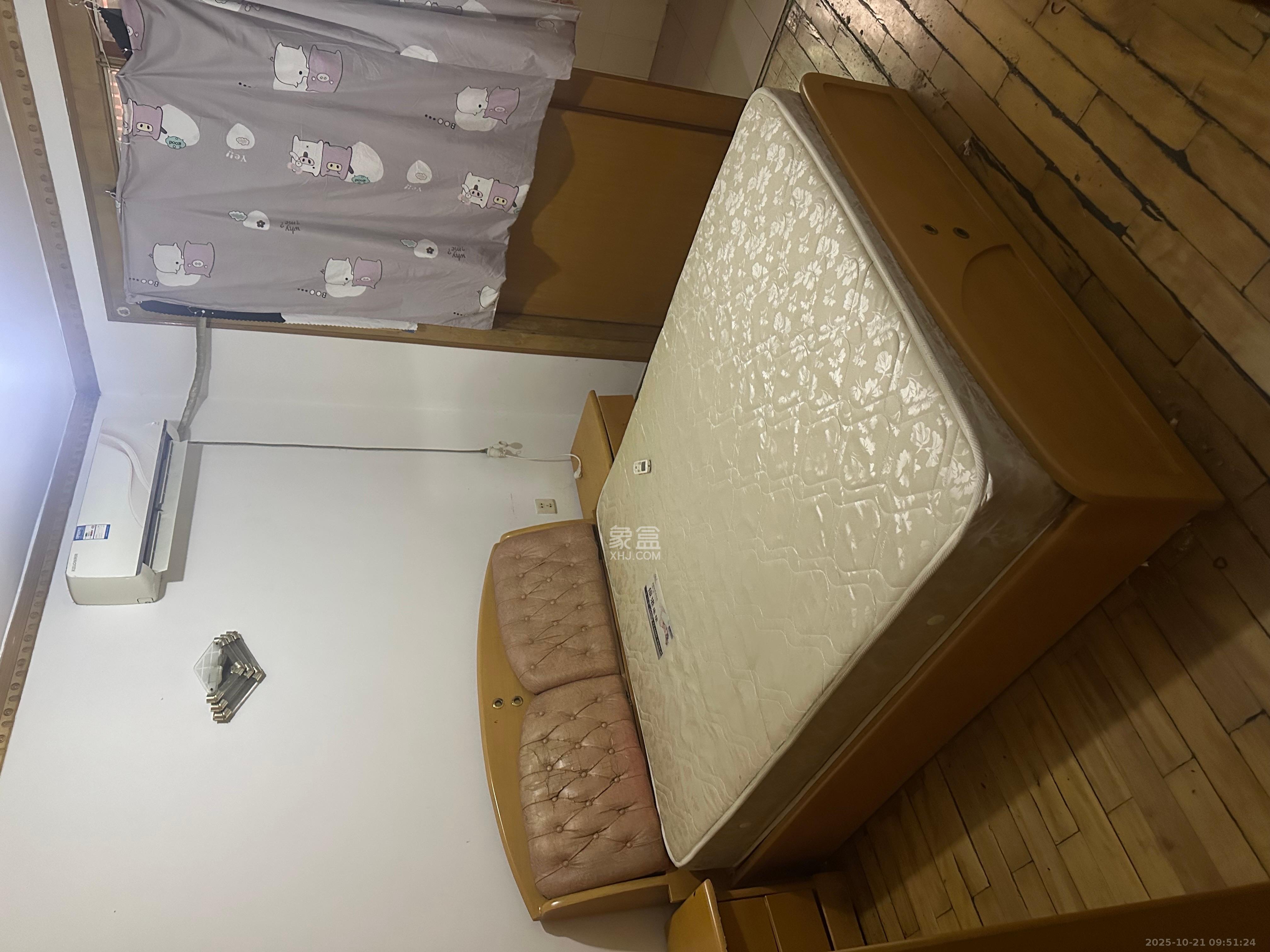 民政局宿舍  1室1厅1卫    1500.0元/月室内图