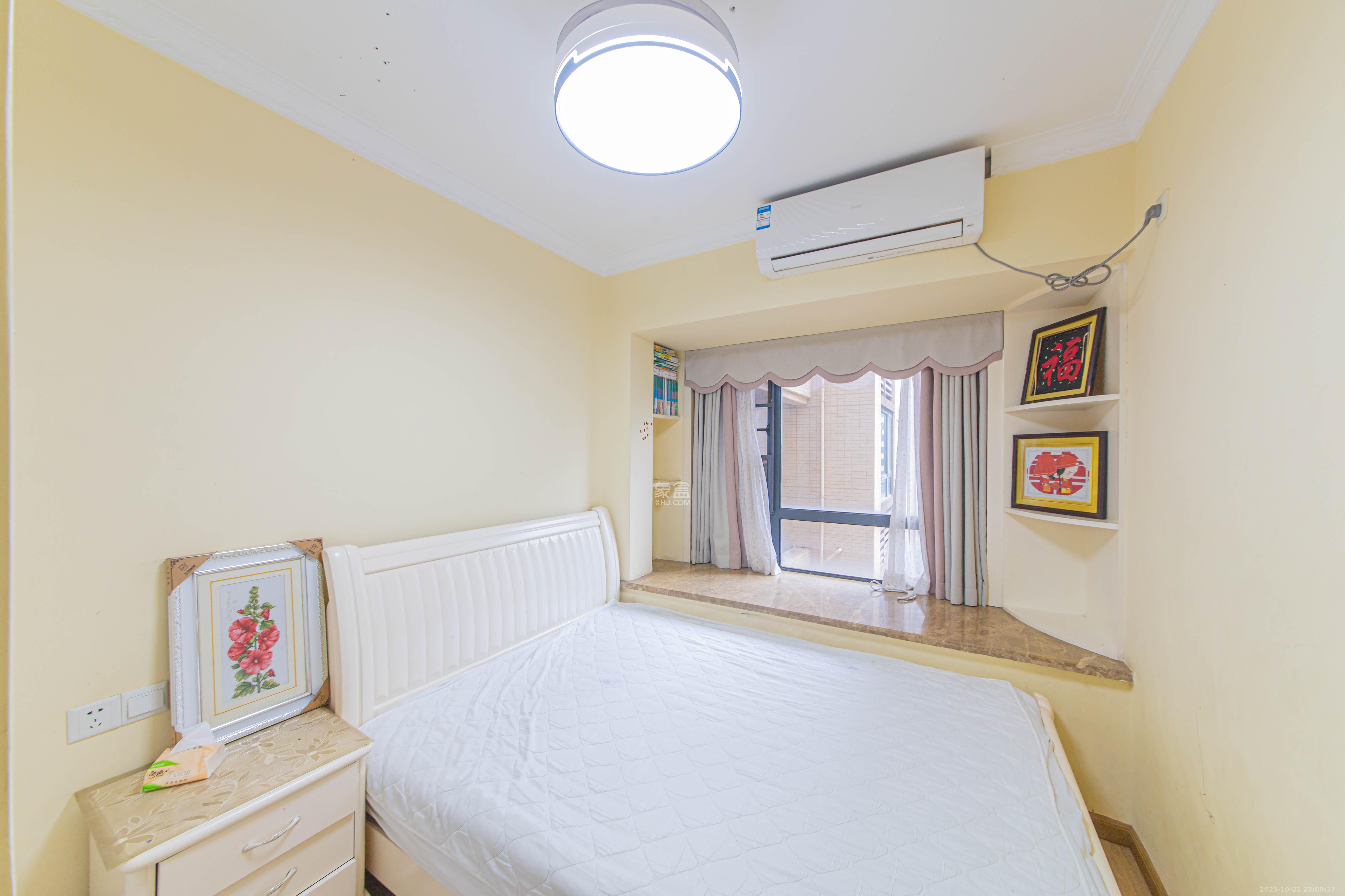 中建芙蓉嘉苑  3室2厅2卫    118.0万卧室