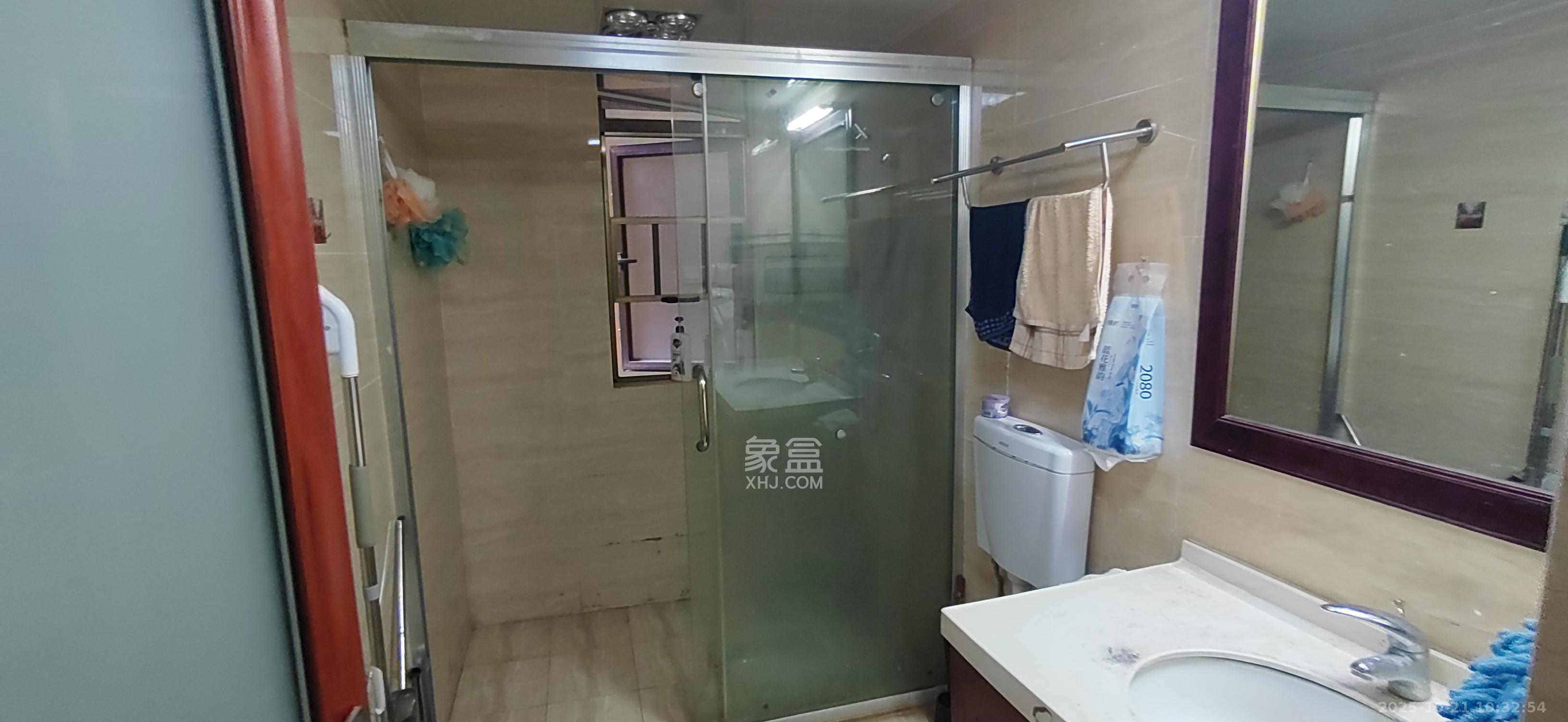 江山帝景哈佛  3室2厅2卫    2200.0元/月室内图