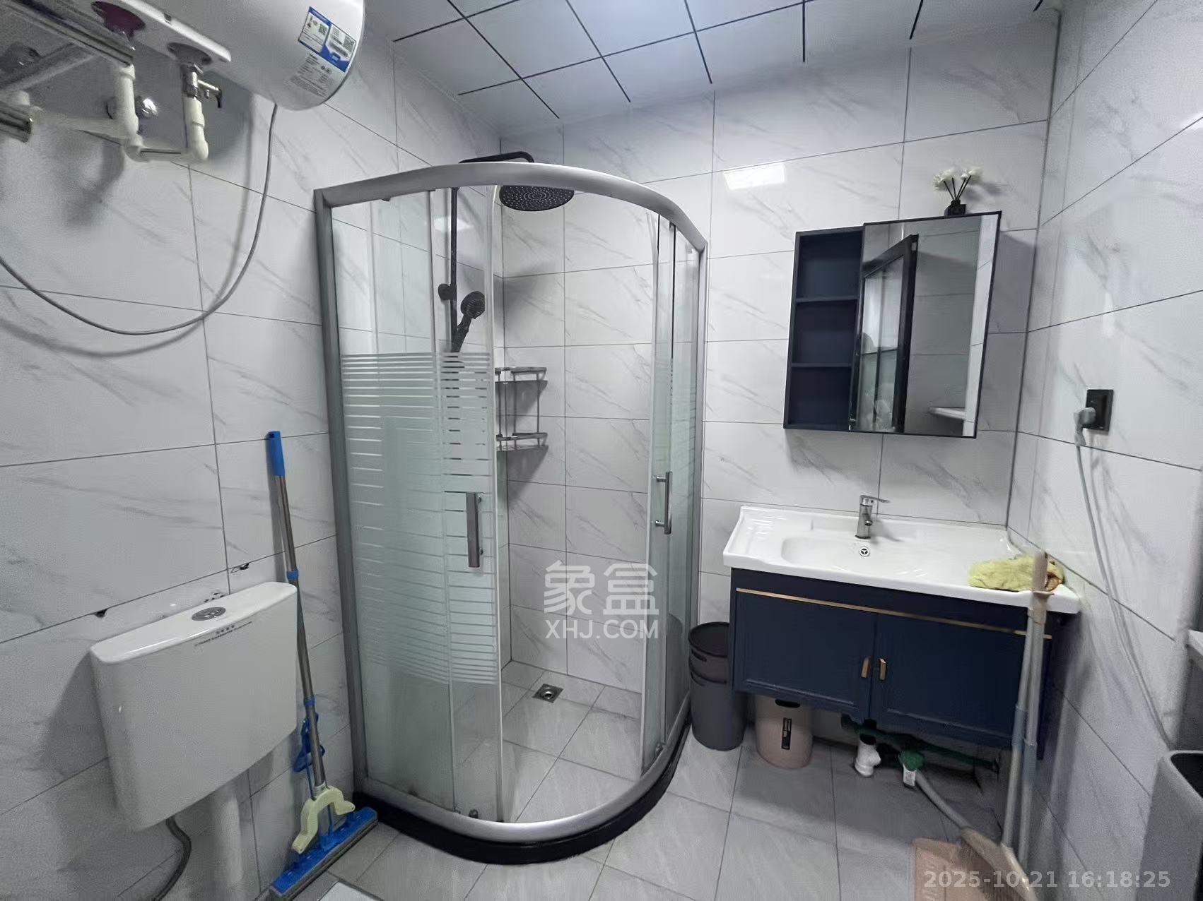 中建悦和城  1室1厅1卫    1250.0元/月室内图