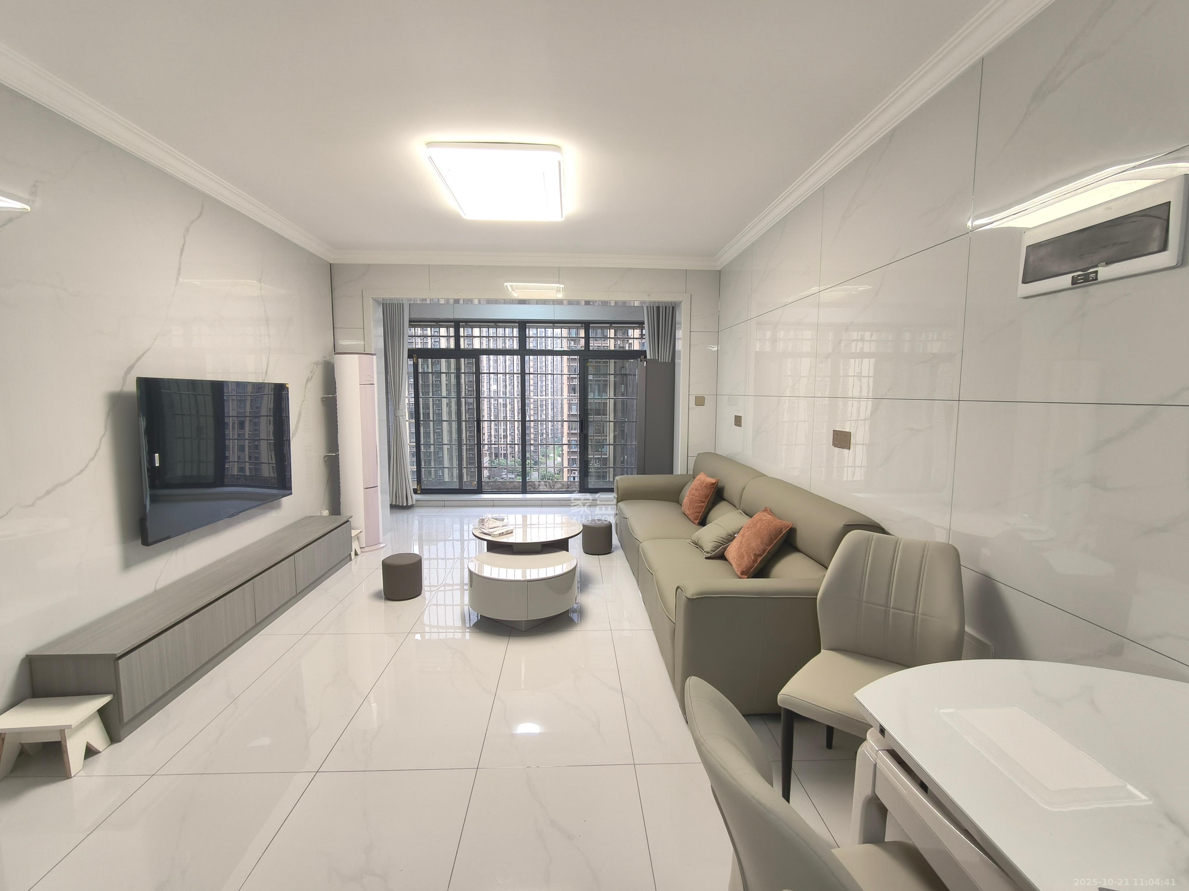 和润园三期  3室2厅1卫    2600.0元/月