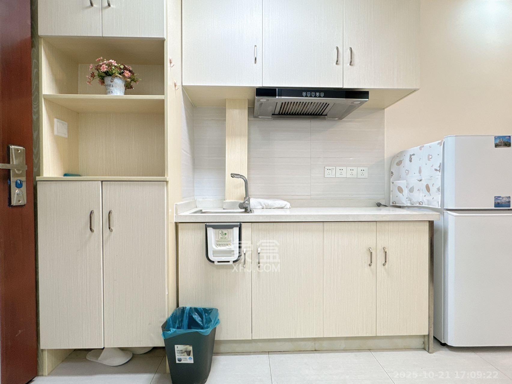 达美美立方  1室0厅0卫    1900.0元/月 达美美立方  1室0厅0卫    1900.0元/月室内图