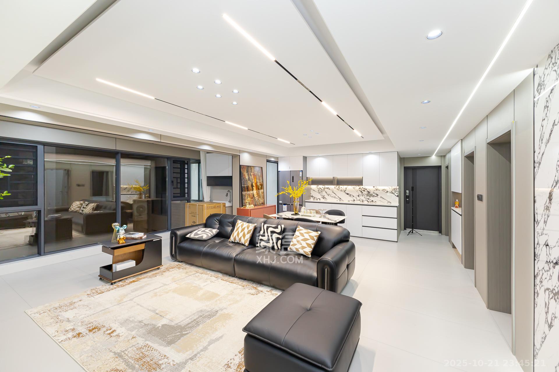 金湘苑（星澜之悦）  4室2厅2卫    98.0万客厅