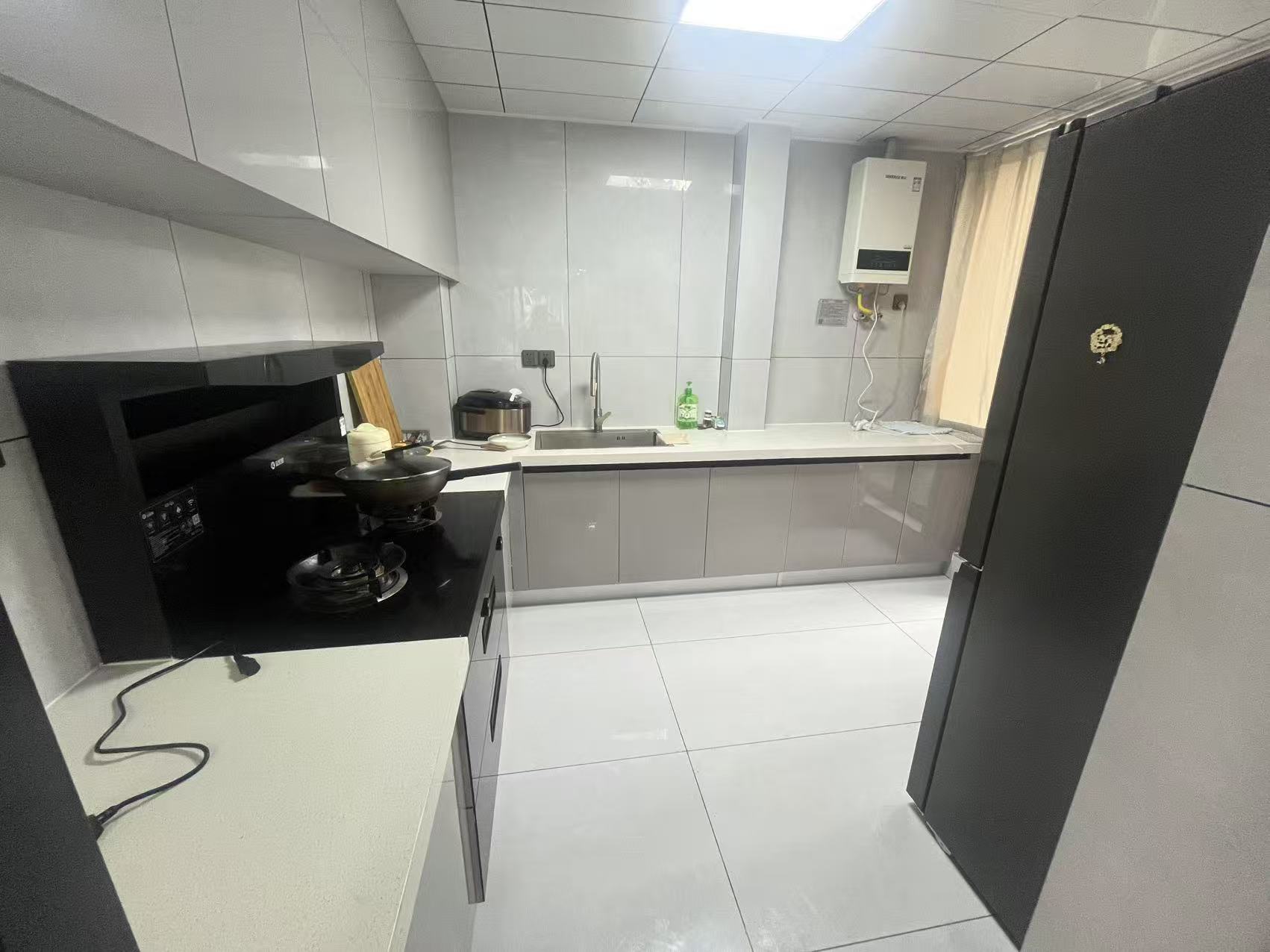 新外滩江苑 3室2厅2卫 1700.0元/月 新外滩江苑 3室2厅2卫 1700.0元/月室内图