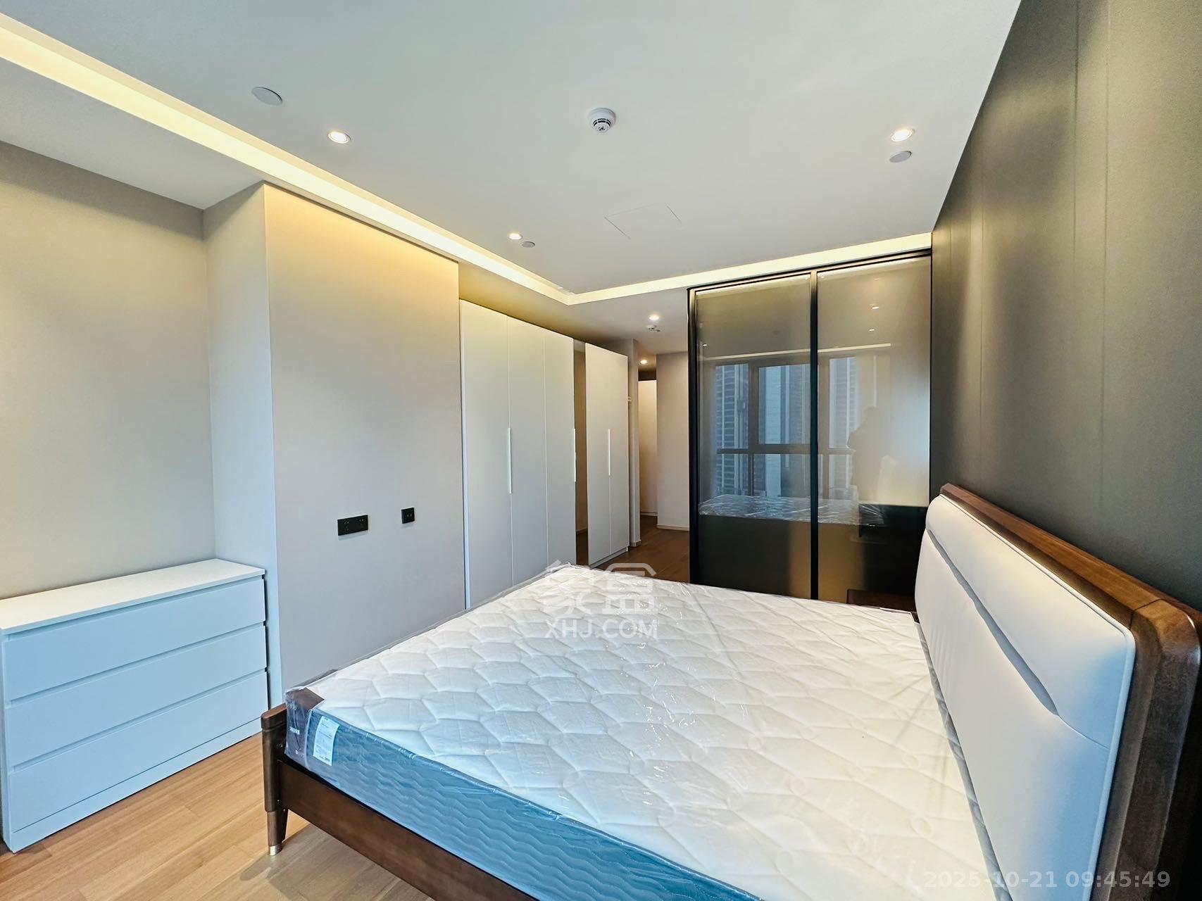 正荣梅溪紫阙台  4室2厅4卫    8000.0元/月 正荣梅溪紫阙台  4室2厅4卫    8000.0元/月室内图