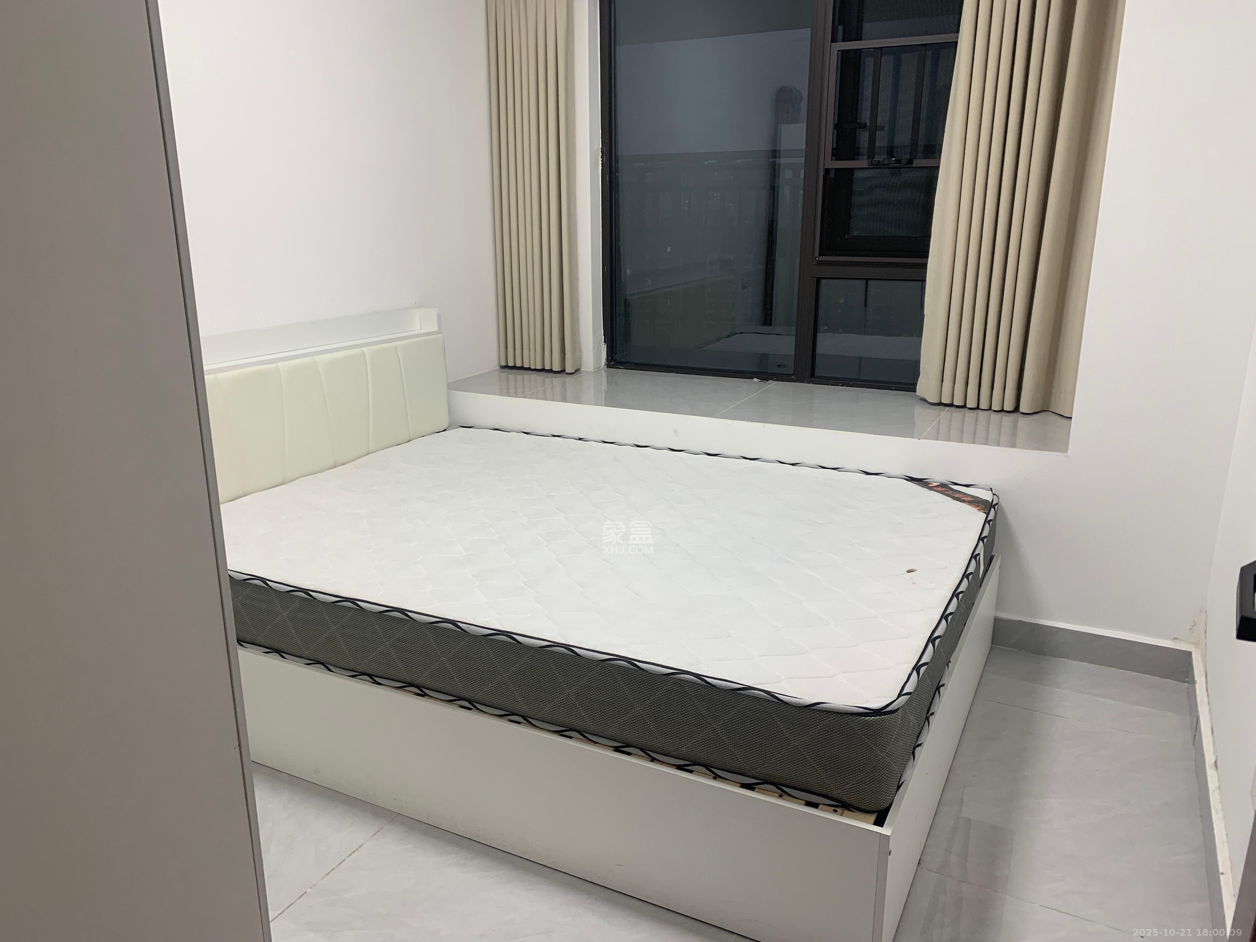 远洋红星天铂一期  3室2厅2卫    2600.0元/月室内图