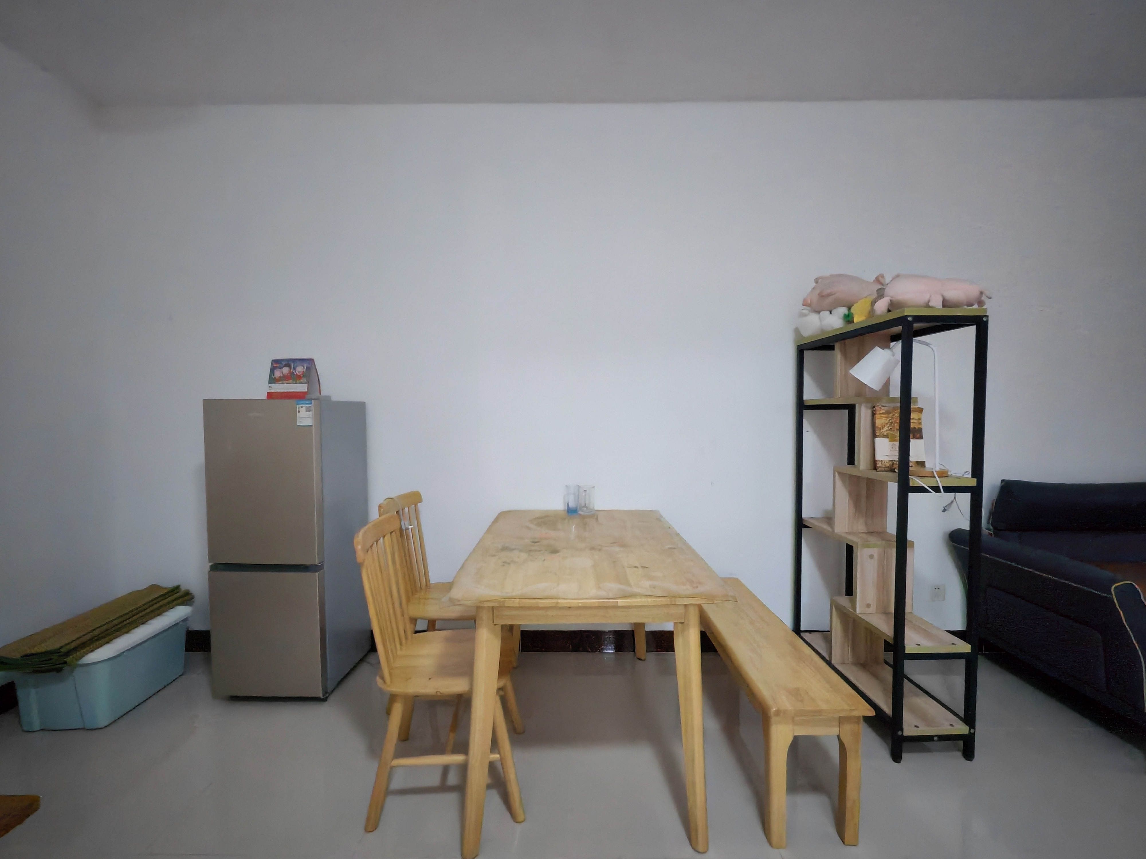 美舍嘉苑一期 3室2厅2卫 2600.0元/月 美舍嘉苑一期 3室2厅2卫 2600.0元/月室内图