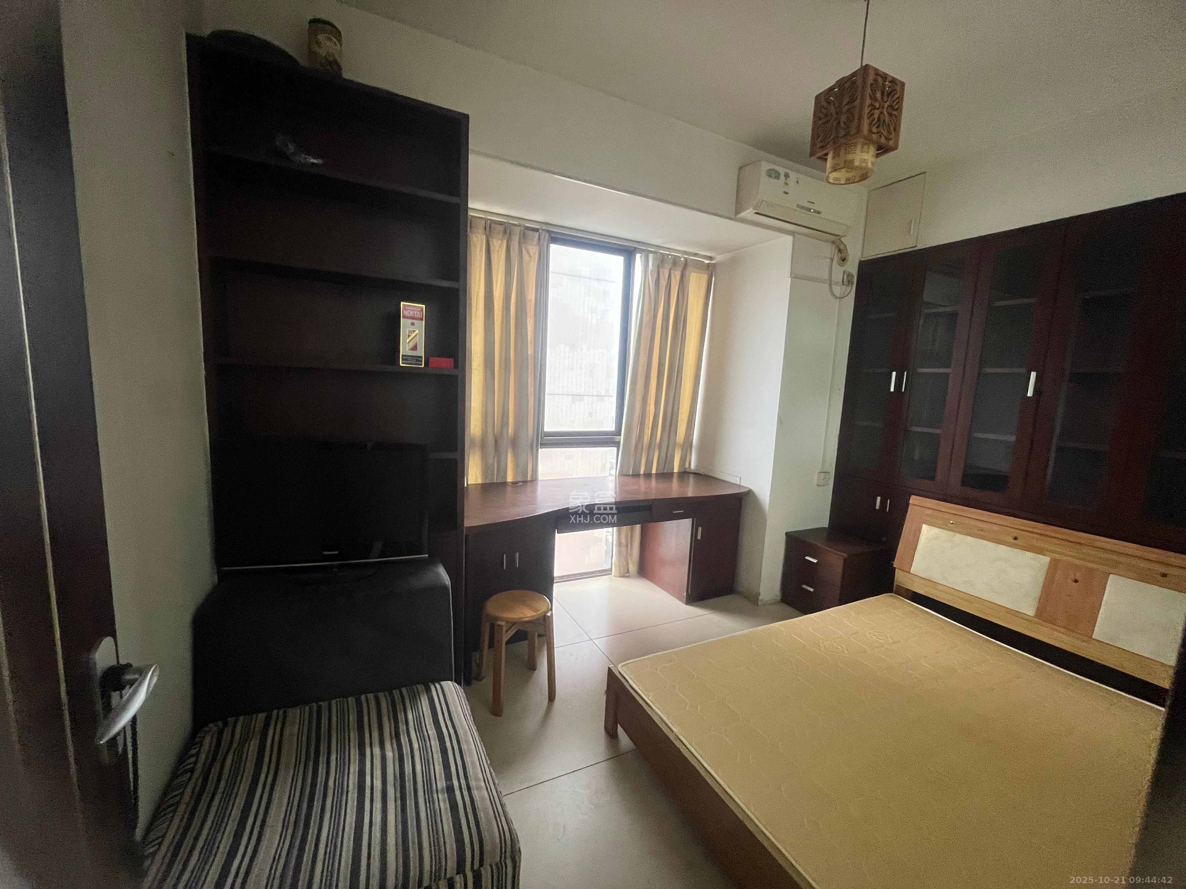 万树丹堤  3室2厅2卫    2300.0元/月室内图