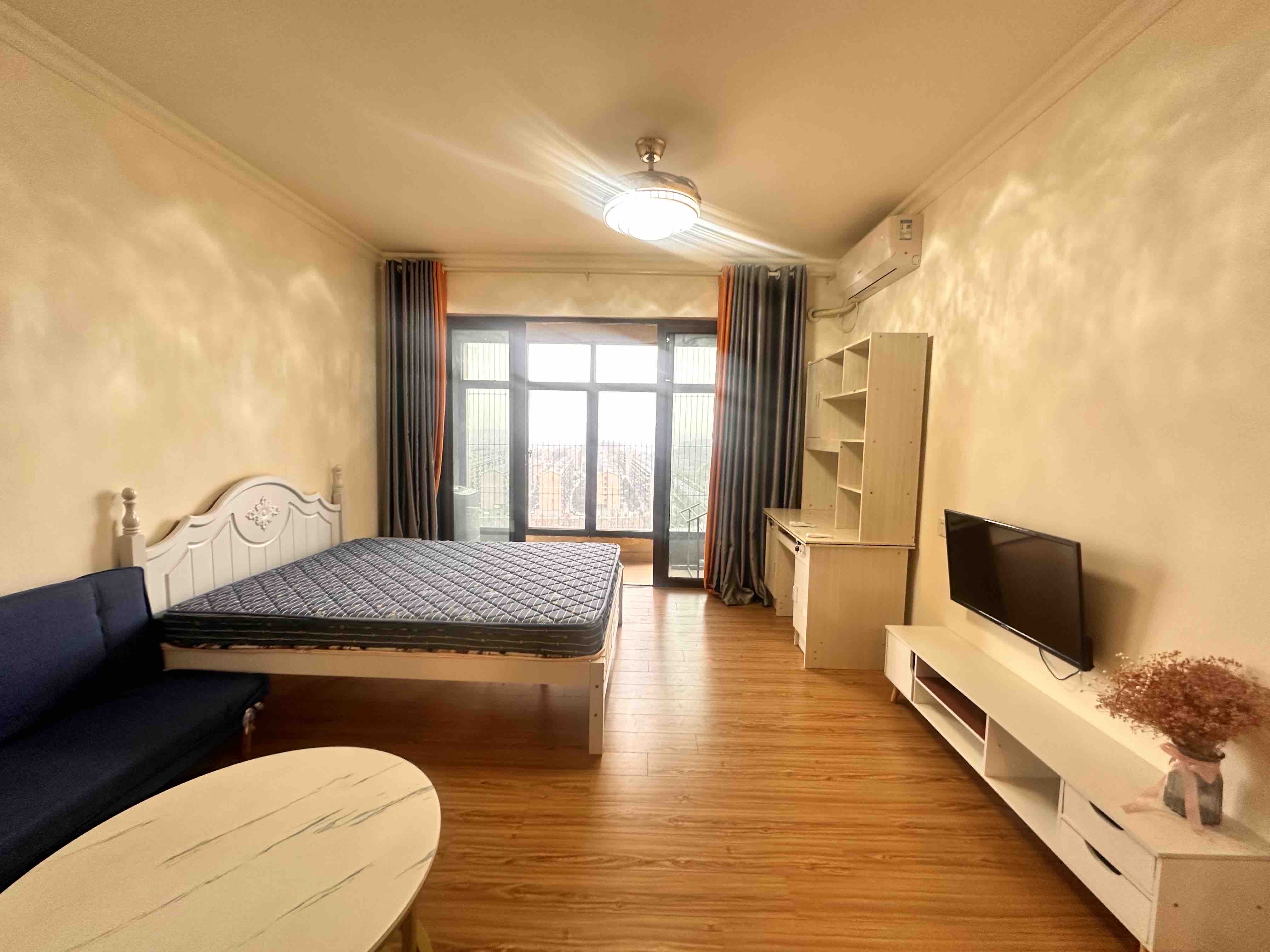 华耀碧桂园十里江湾誉峯 1室0厅0卫 1200.0元/月 华耀碧桂园十里江湾誉峯 1室0厅0卫 1200.0元/月室内图