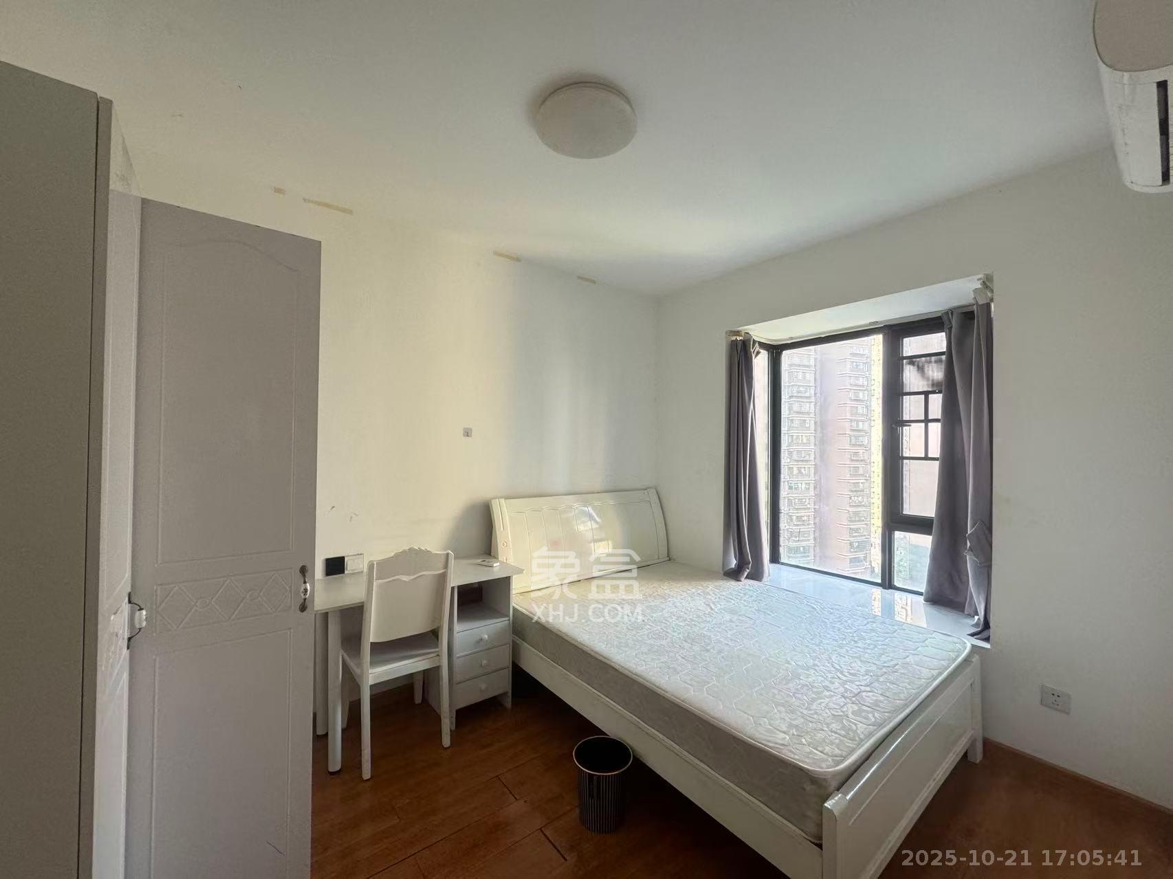 中欣楚天熙苑  3室2厅2卫    2500.0元/月 中欣楚天熙苑  3室2厅2卫    2500.0元/月室内图