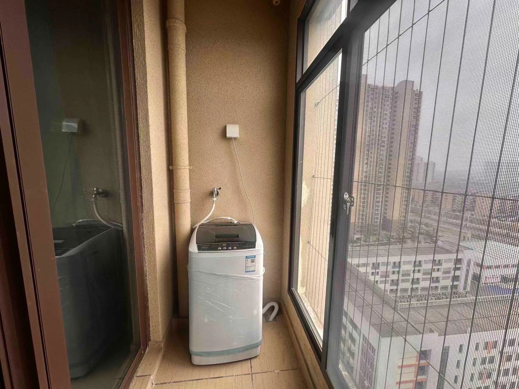 华耀碧桂园十里江湾誉峯 1室0厅0卫 1200.0元/月 华耀碧桂园十里江湾誉峯 1室0厅0卫 1200.0元/月室内图