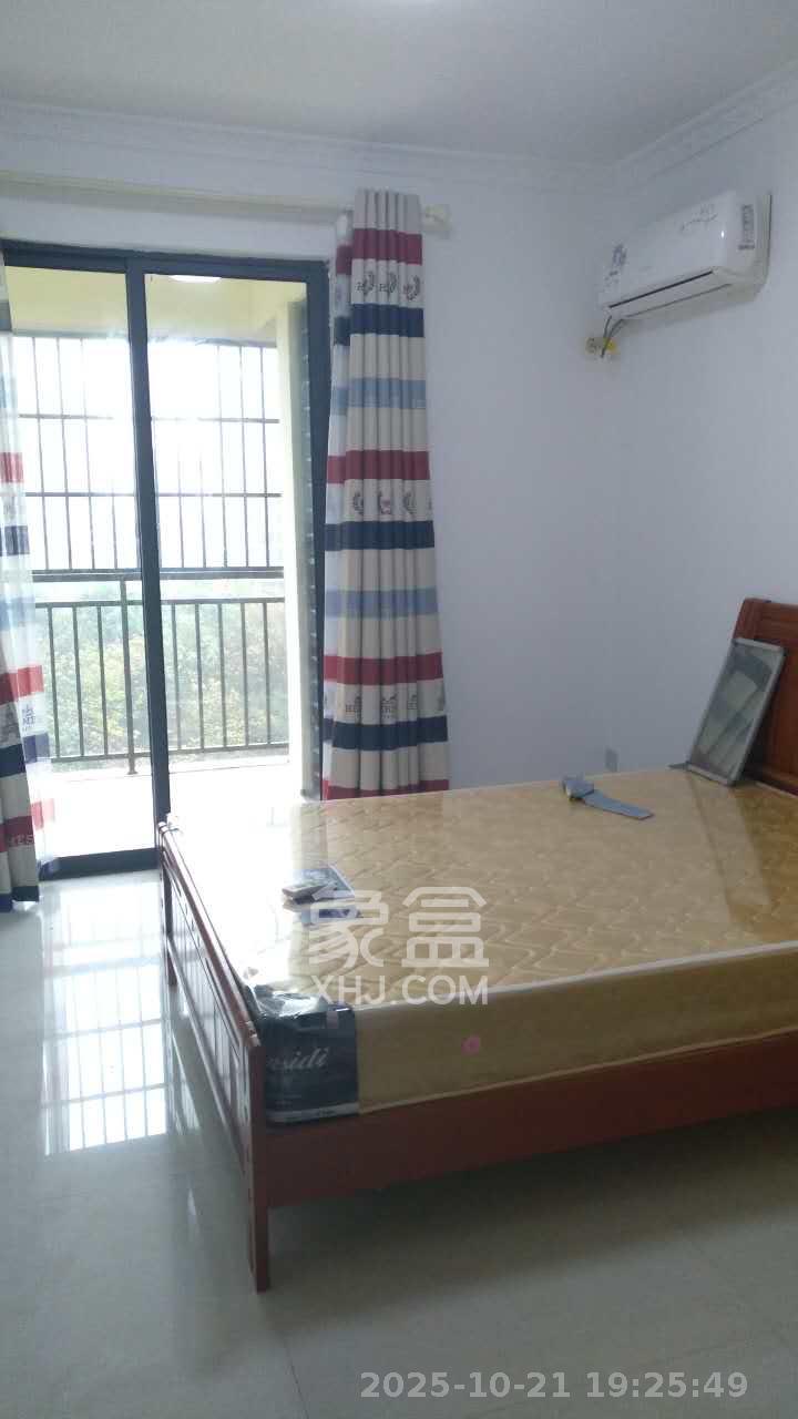 保利麓谷林语A区 3室2厅2卫 2100.0元/月 保利麓谷林语A区 3室2厅2卫 2100.0元/月室内图