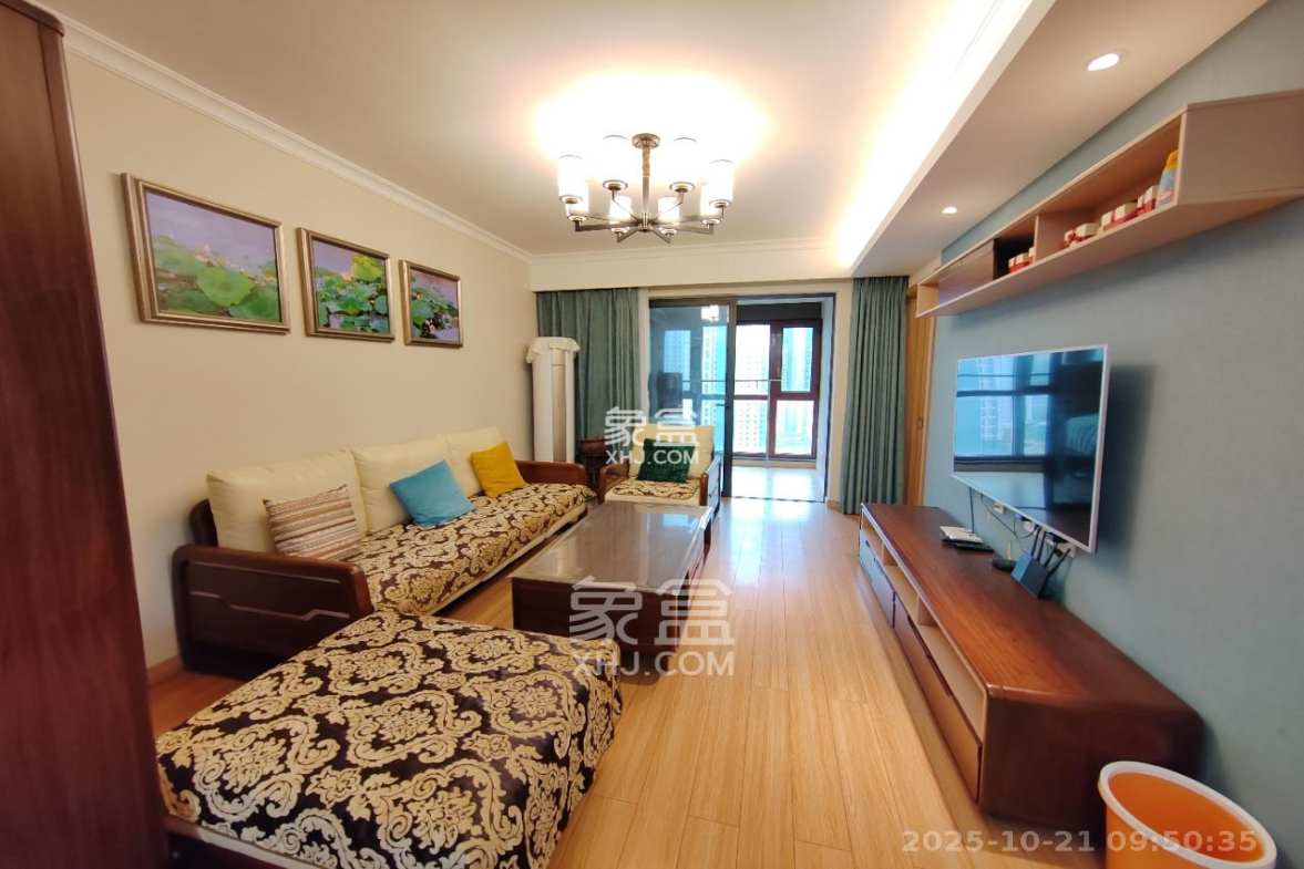 万科魅力之城 3室2厅2卫 2500.0元/月 万科魅力之城 3室2厅2卫 2500.0元/月室内图