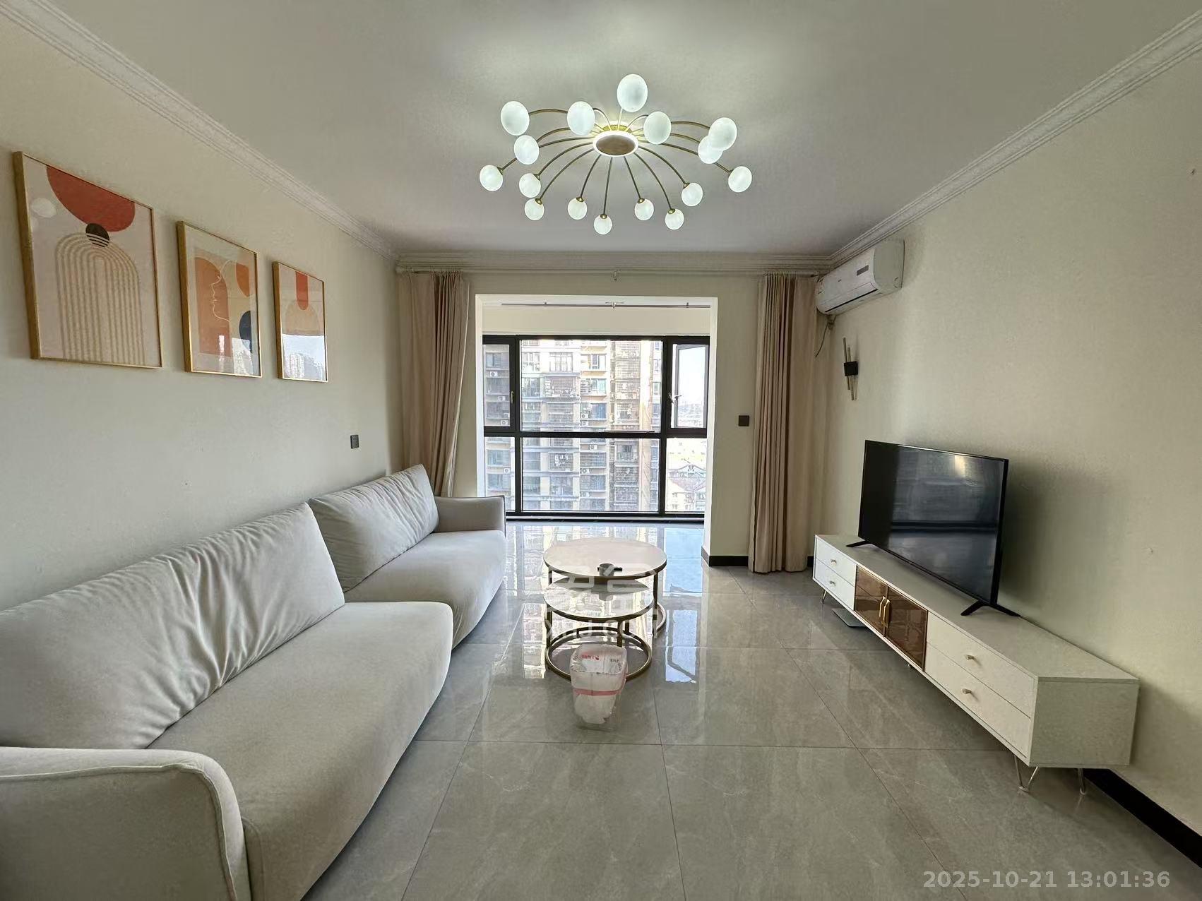 中欣楚天熙苑  3室1厅2卫    3500.0元/月 中欣楚天熙苑  3室1厅2卫    3500.0元/月室内图