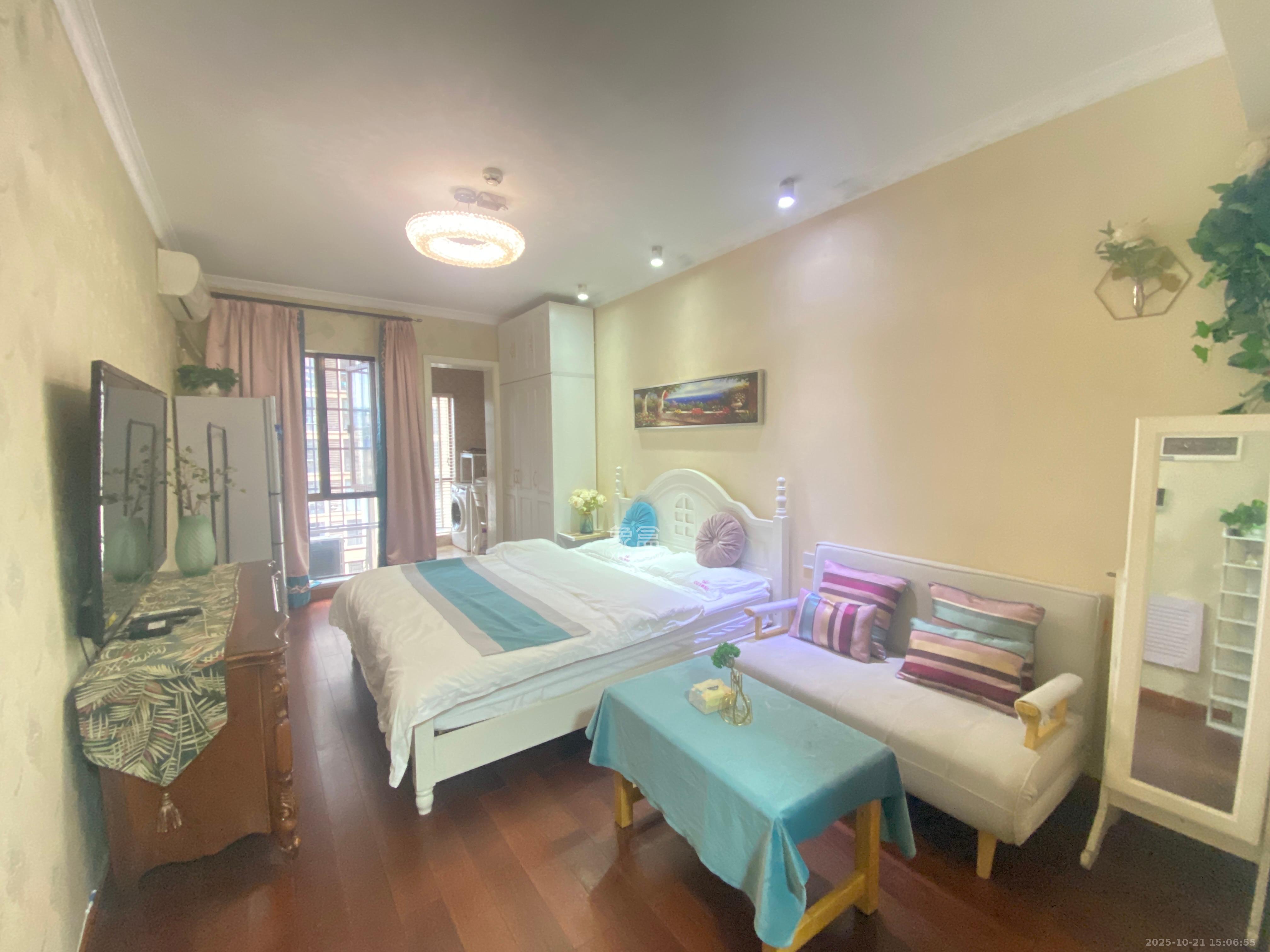 惠通才郡  1室1厅1卫    1700.0元/月室内图1