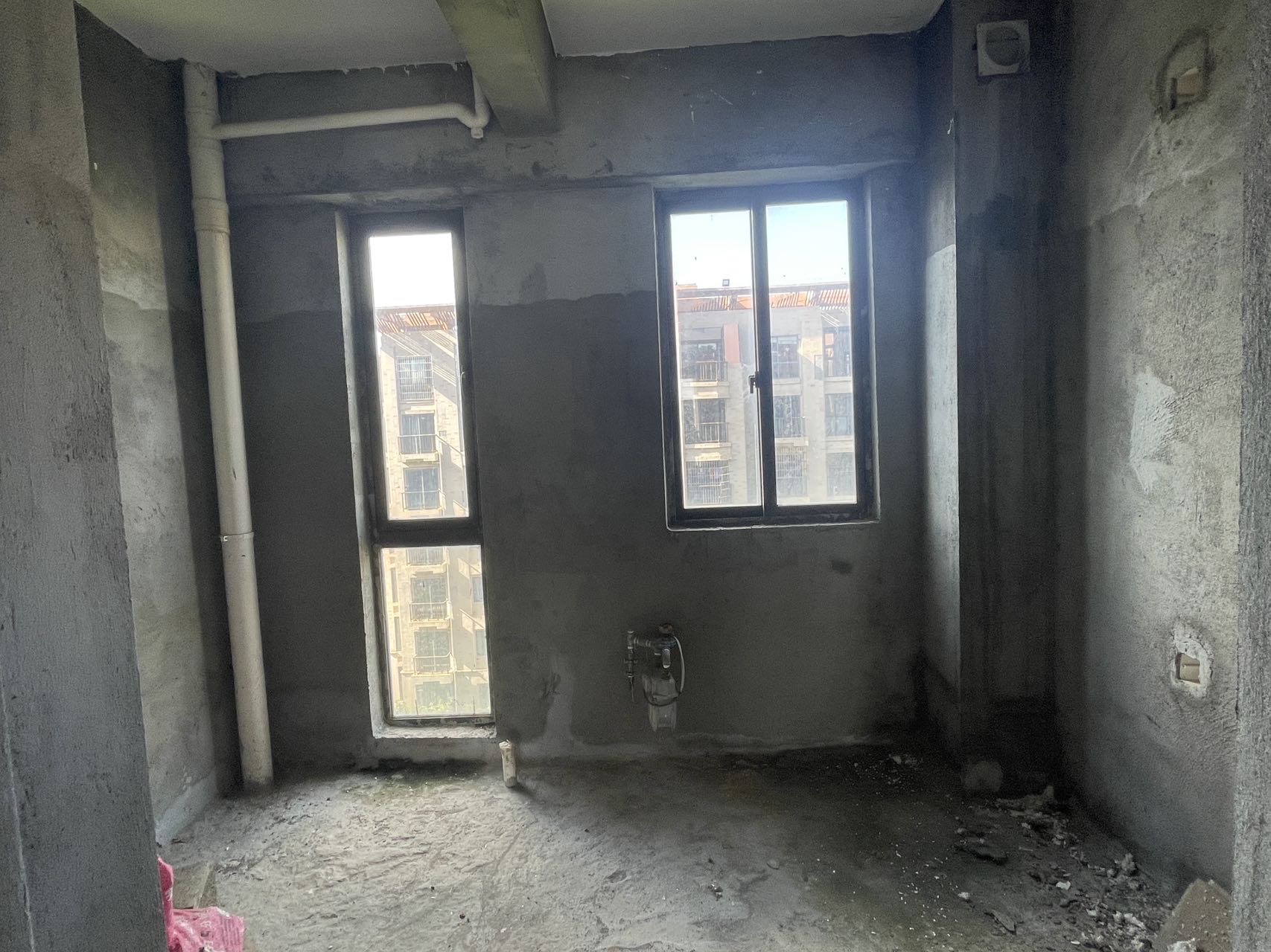 开维生态城  2室2厅1卫    103.0万 开维生态城  2室2厅1卫    103.0万客厅