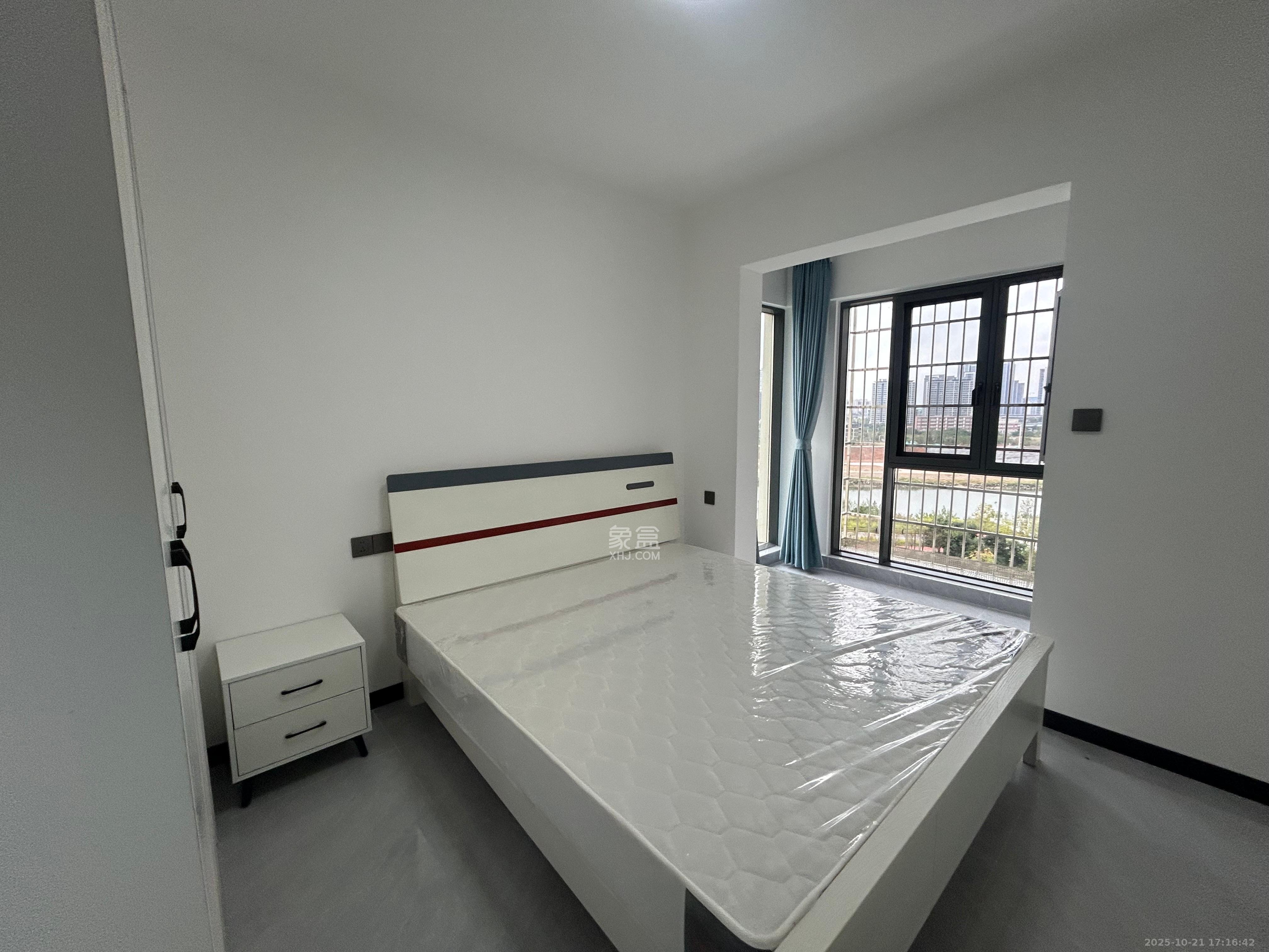 和景家园二期  3室1厅1卫    2200.0元/月 和景家园二期  3室1厅1卫    2200.0元/月室内图