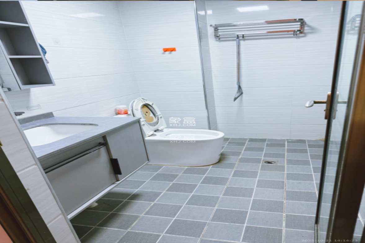 协信星澜汇 2室2厅1卫 2800.0元/月 协信星澜汇 2室2厅1卫 2800.0元/月室内图