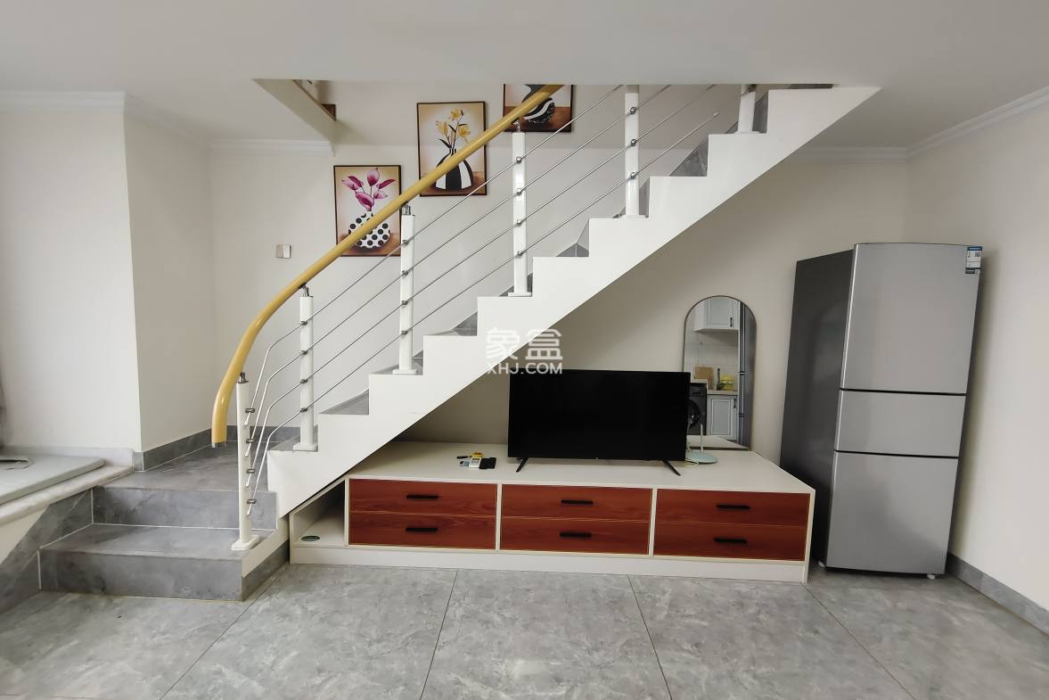 万达广场骏豪仕家(万达公馆) 1室1厅1卫 2000.0元/月 万达广场骏豪仕家(万达公馆) 1室1厅1卫 2000.0元/月室内图