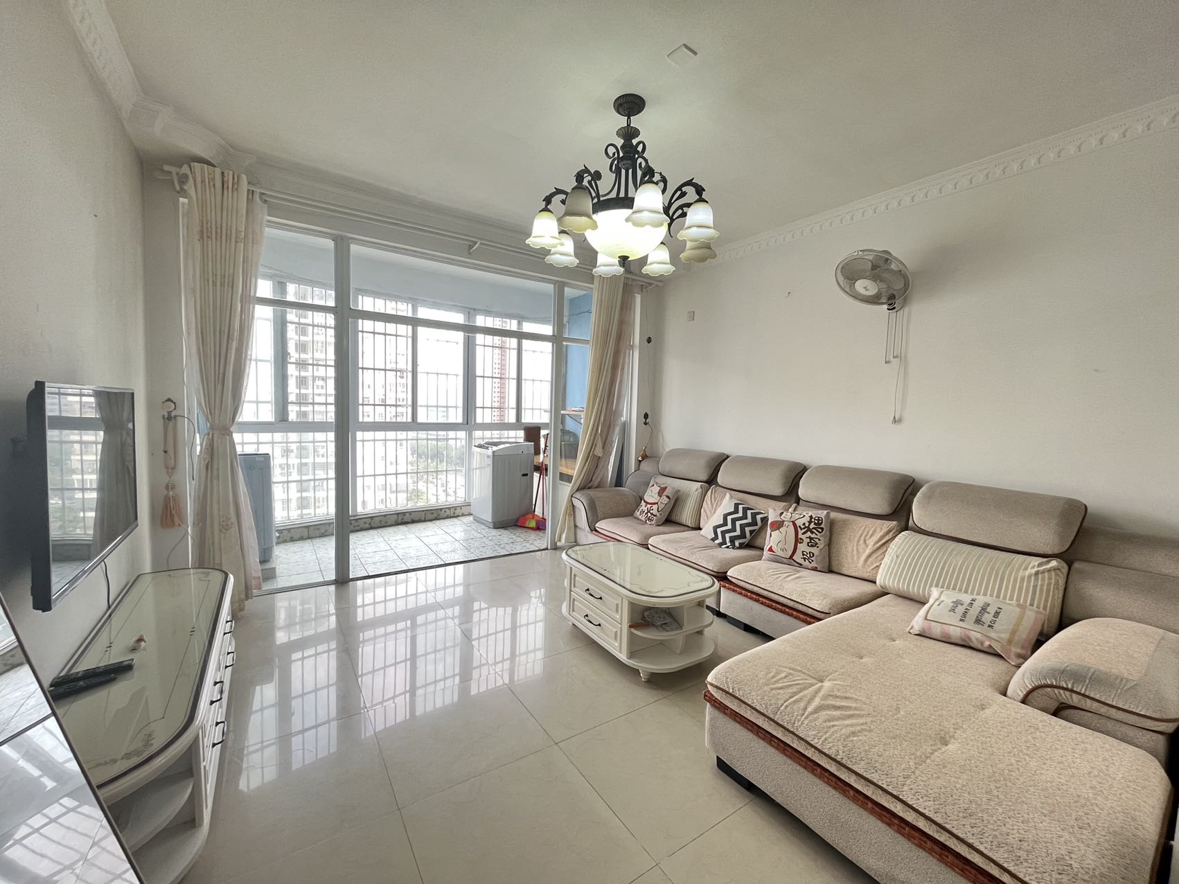 龙泉家园  2室1厅1卫    2600.0元/月室内图