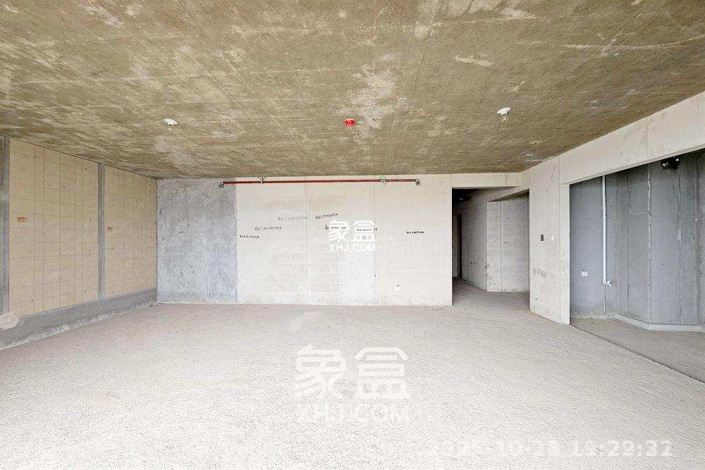 阳光城尚东湾悦江府 4室2厅2卫 1700.0元/月 阳光城尚东湾悦江府 4室2厅2卫 1700.0元/月室内图