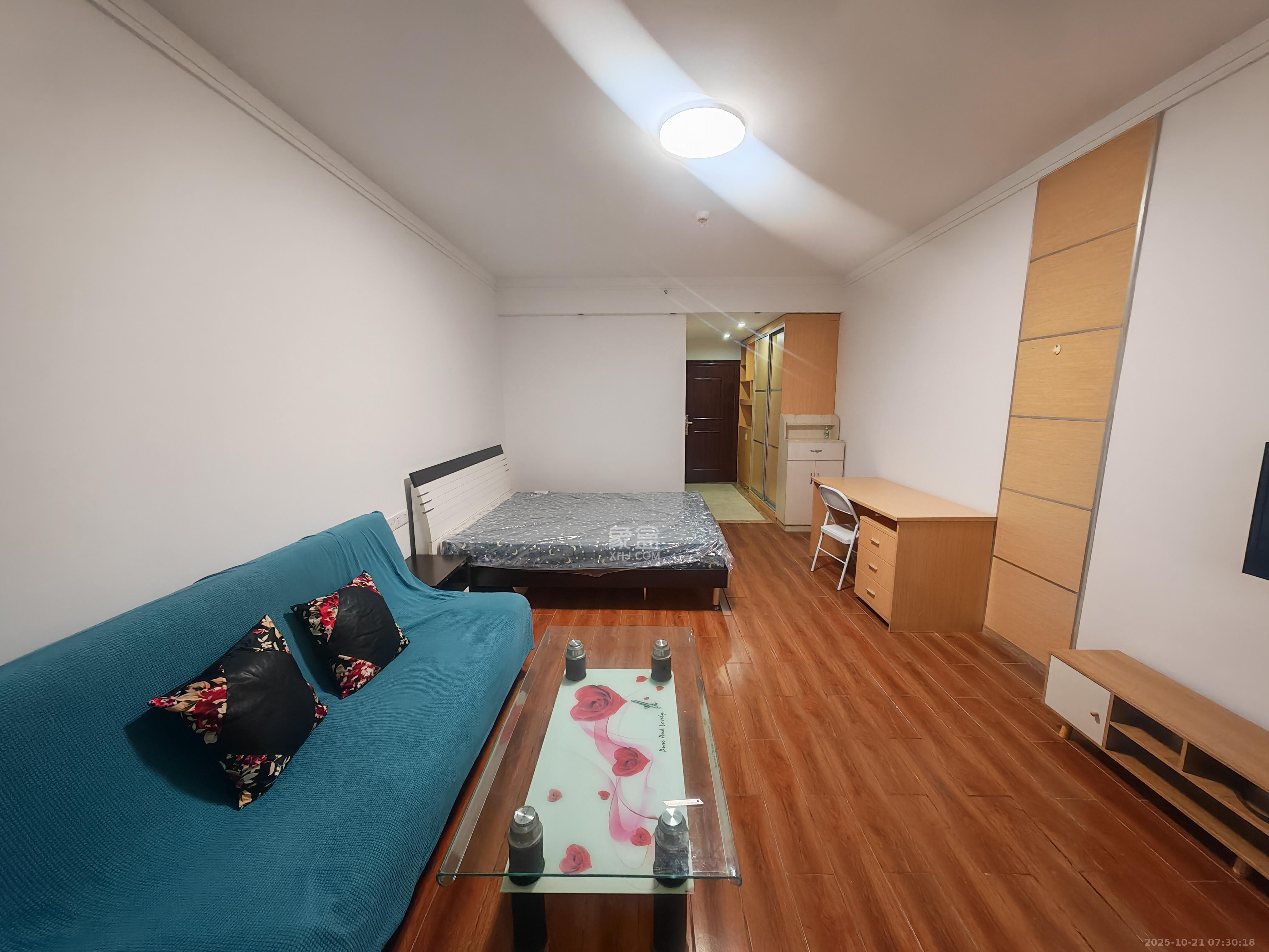 锦湘国际星城三期(锦绣苑)  1室1厅1卫    1600.0元/月 锦湘国际星城三期(锦绣苑)  1室1厅1卫    1600.0元/月室内图