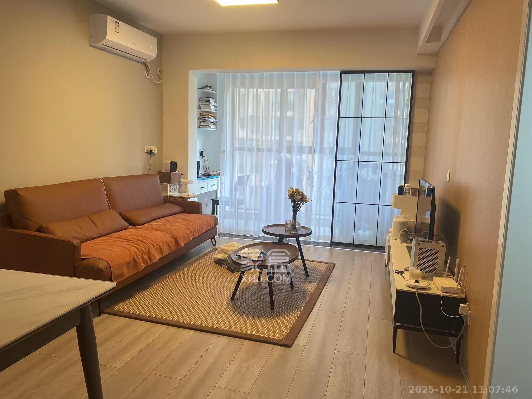 朝正美苑  2室2厅1卫    2500.0元/月 朝正美苑  2室2厅1卫    2500.0元/月室内图1