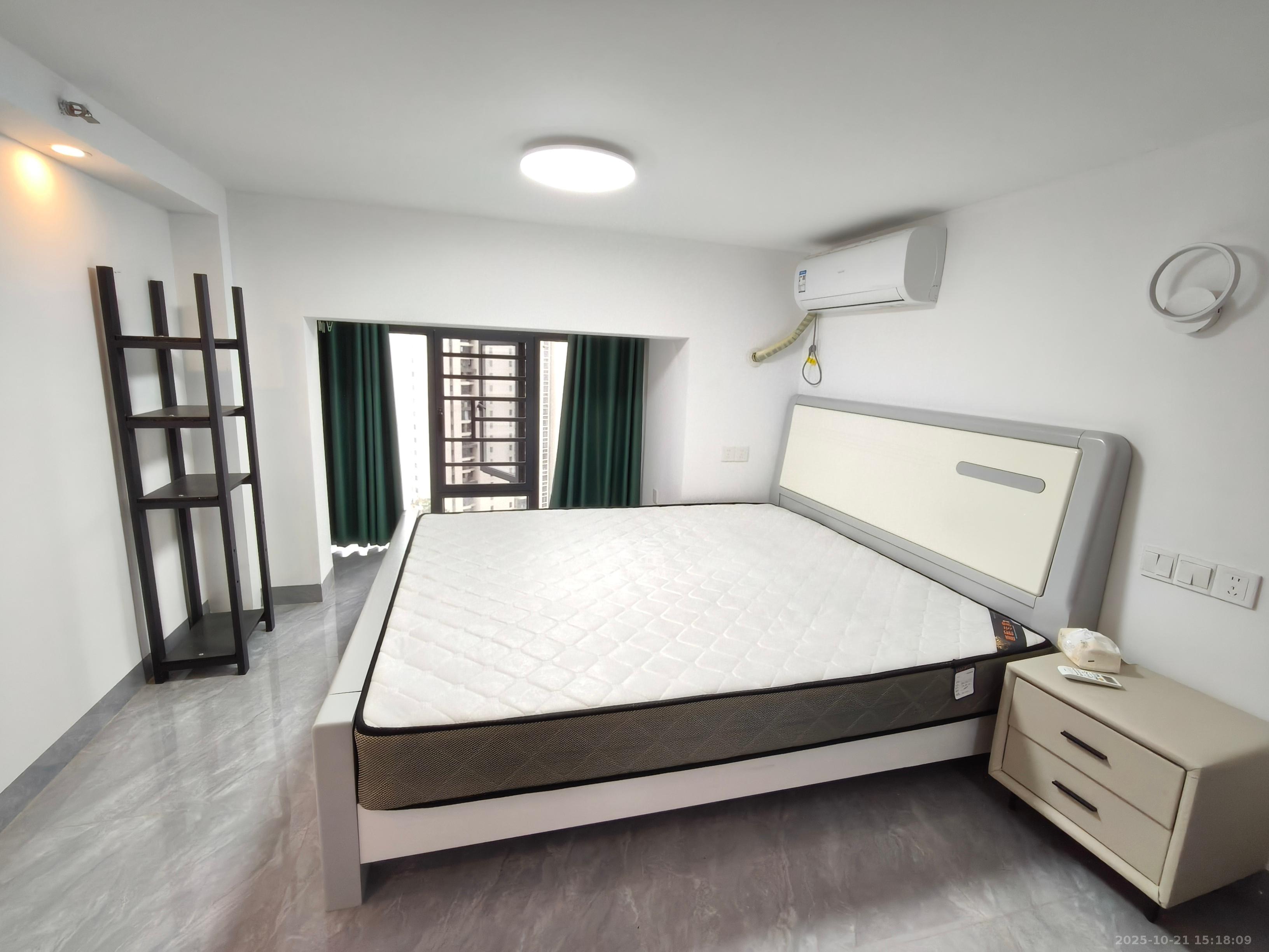 碧桂园星荟  1室1厅1卫    1200.0元/月室内图