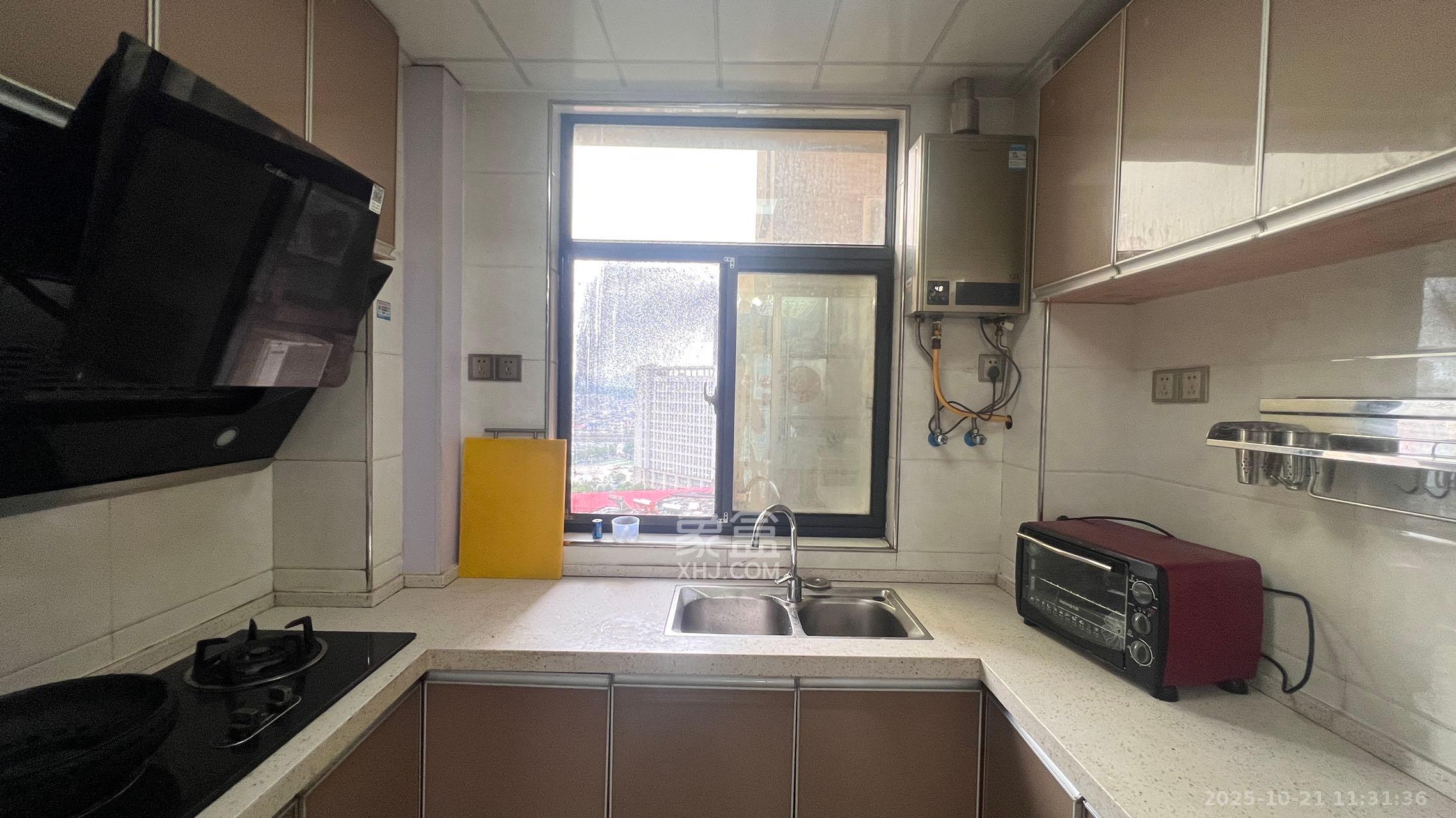 中南红领邦(红星嘉和苑)  2室2厅1卫    2000.0元/月 中南红领邦(红星嘉和苑)  2室2厅1卫    2000.0元/月室内图