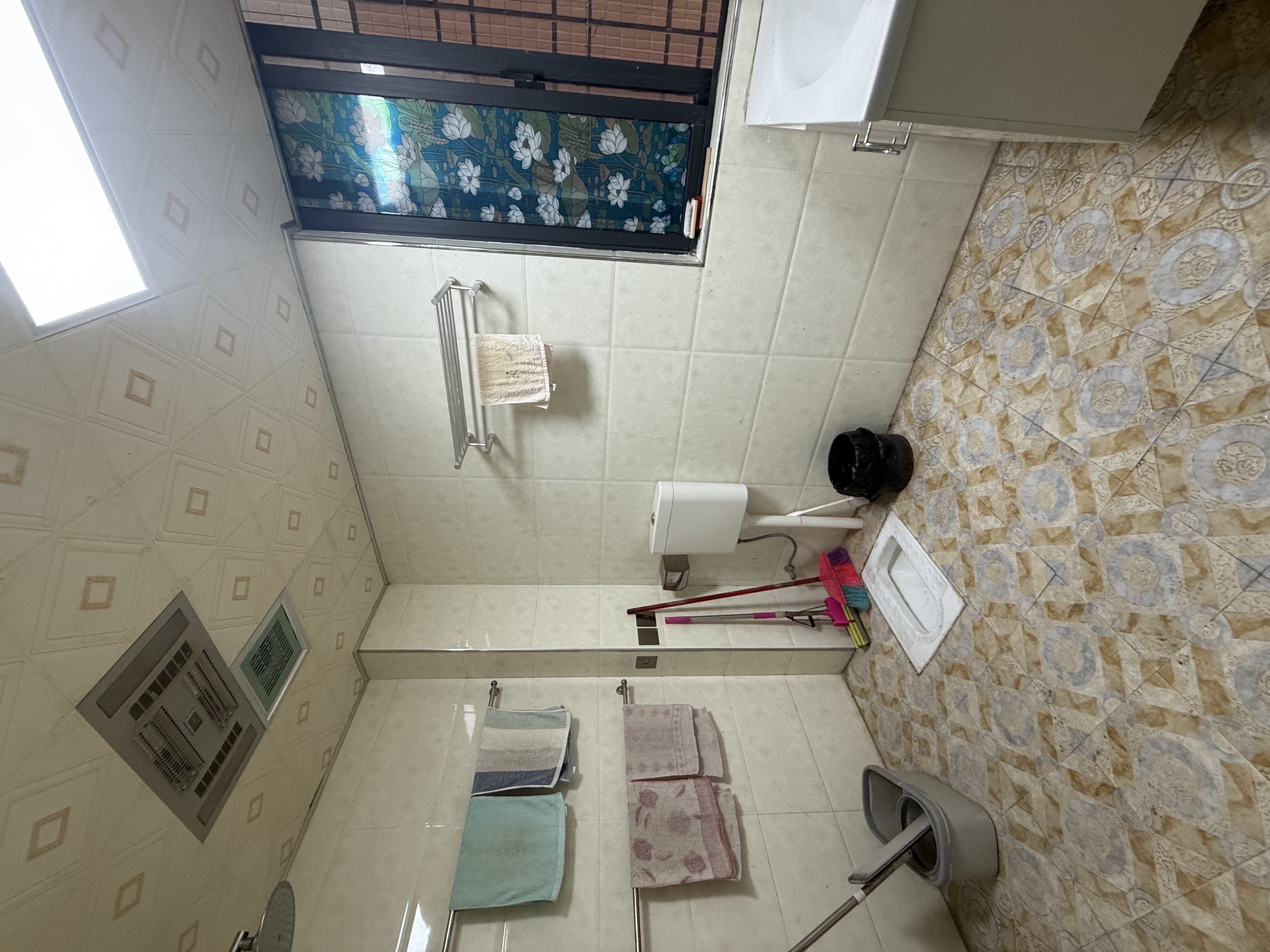 御江帝景  3室2厅2卫    2500.0元/月室内图