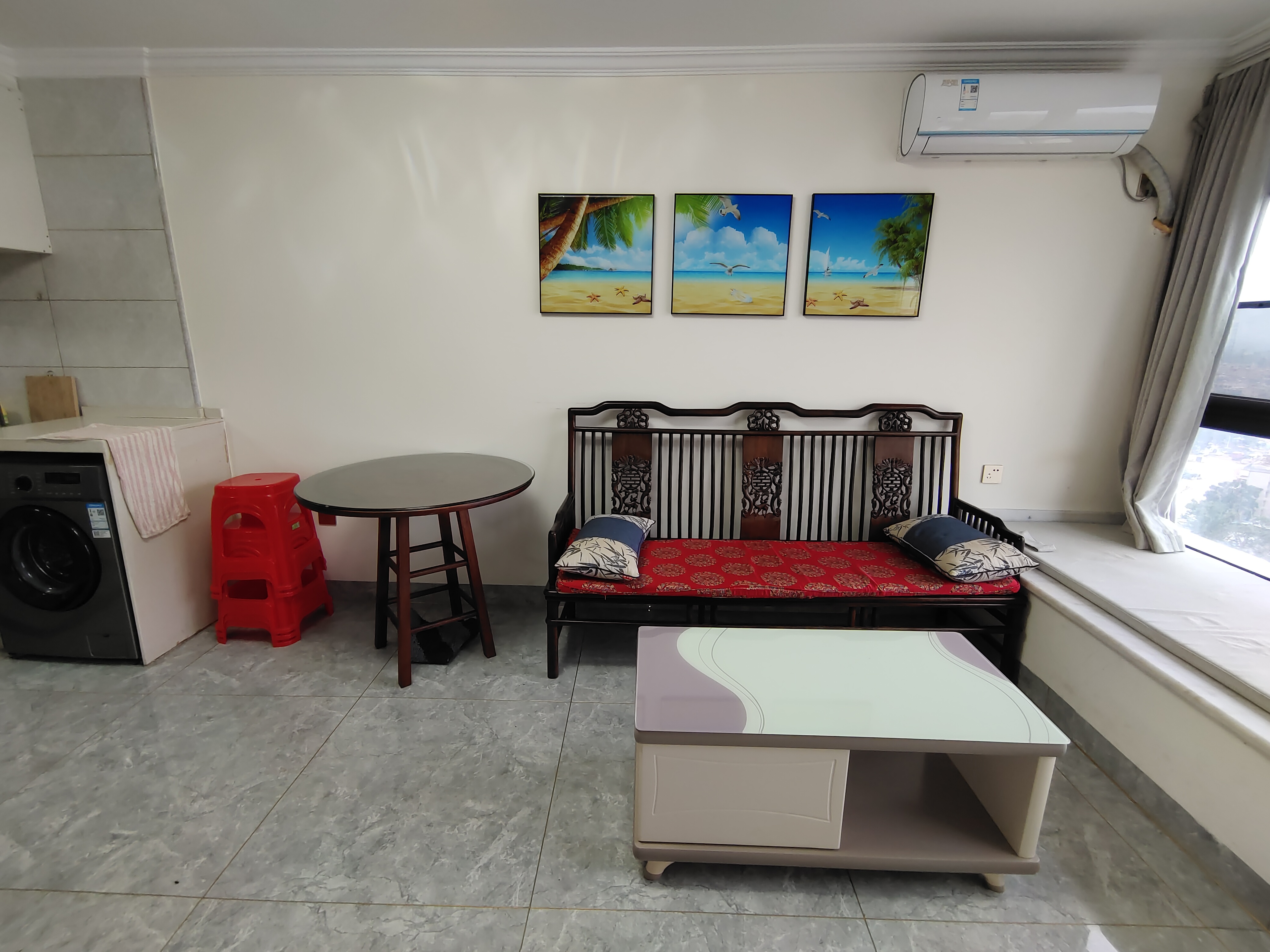 万达广场骏豪仕家（万达公馆）  1室1厅1卫    2000.0元/月室内图